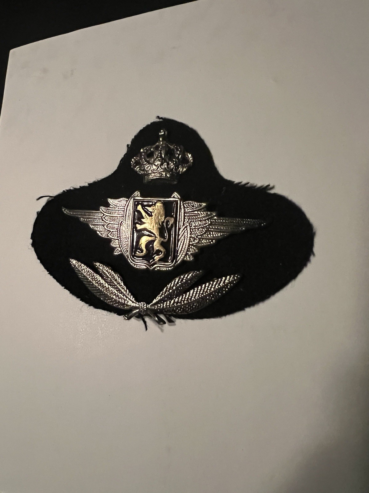 Vintage 1946 Pattern Belgian Air Force Pilot Cap Badge Crown Lion Wings