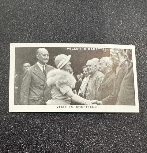 1937 Wills\'s Cigarettes Our King And Queen #36 NM VISIT TO SHEFFIELD 1937 Wills\'s Cigarettes Our King And Queen #36 NM VISIT TO SHEFFIELD