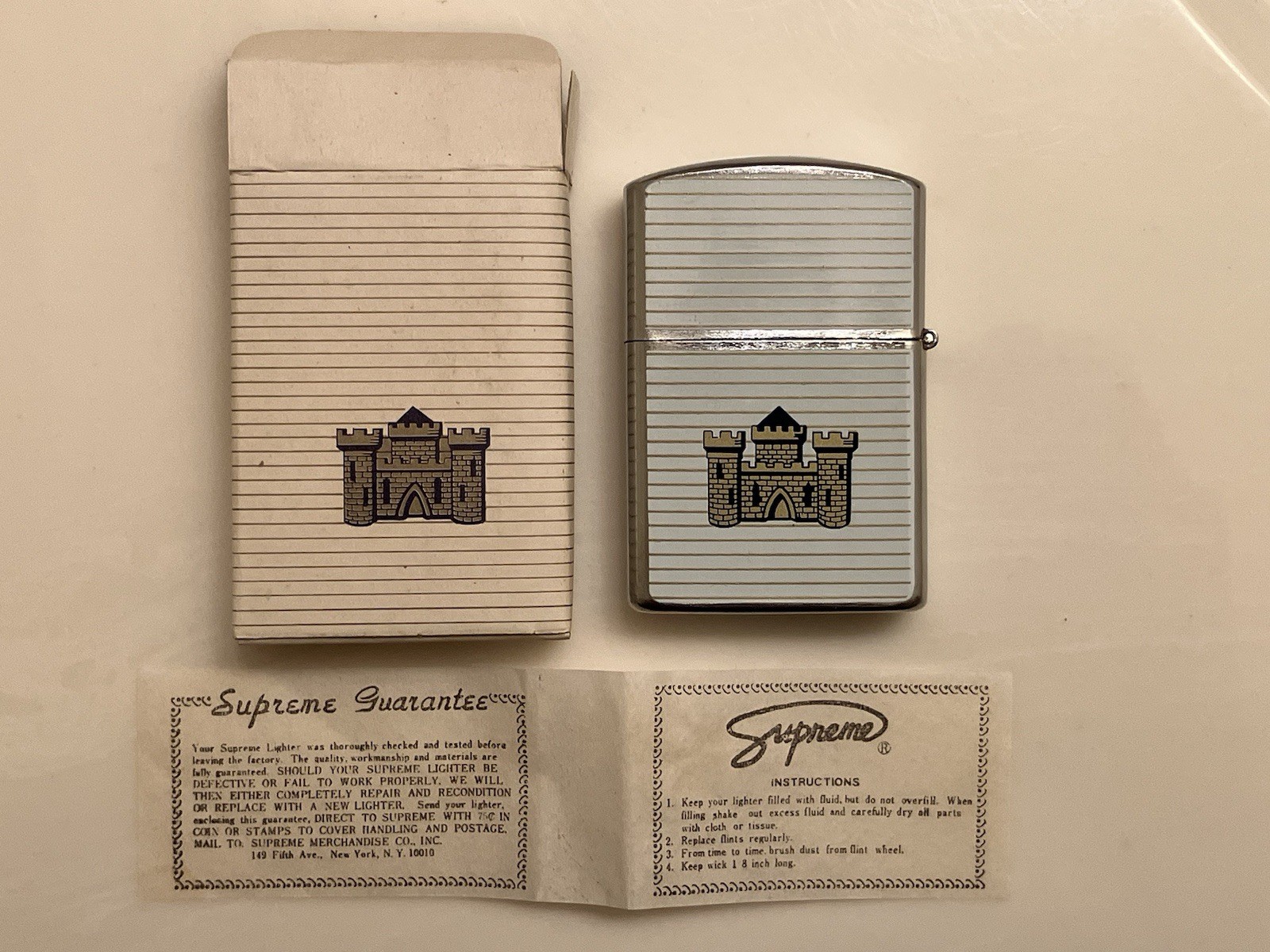 Vintage Hadson Kent Castle Flip Top Lighter Made In Japan With Box Vintage Hadson Kent Castle Flip Top Lighter Made In Japan With Box