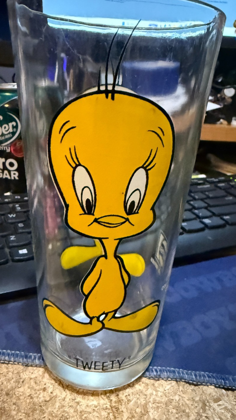 TWEETY---PEPSI GLASS---1973