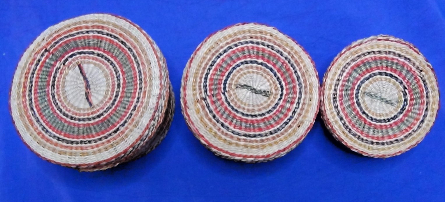 Vintage Mini Handwoven Round Rattan Basket With Lid/ Box Decor 3 Pieces
