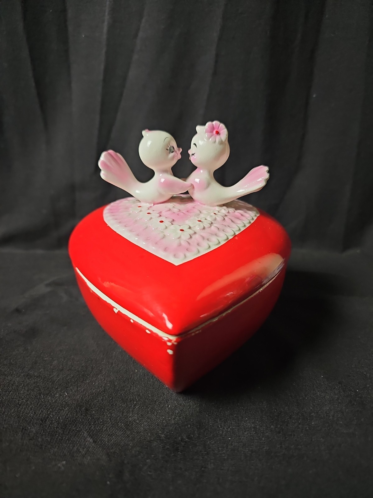 Vtg 1950s Lefton 6” Ceramic Pink Love Birds Heart Trinket Box Valentine AS IS Vtg 1950s Lefton 6” Ceramic Pink Love Birds Heart Trinket Box Valentine AS IS