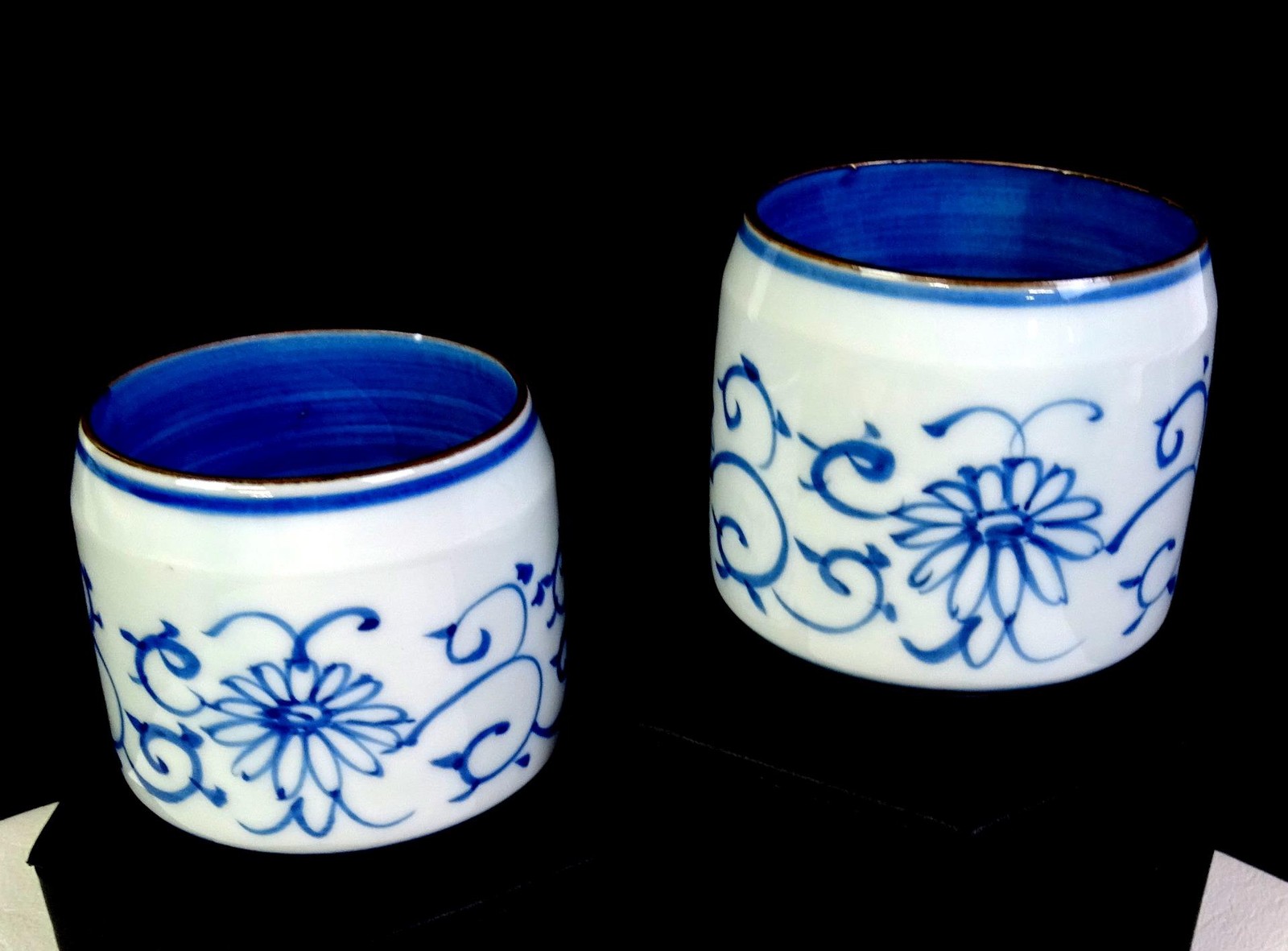 Japanese Arita Blue & White Porcelain Chrysanthemum 2 Pce 2 1/2