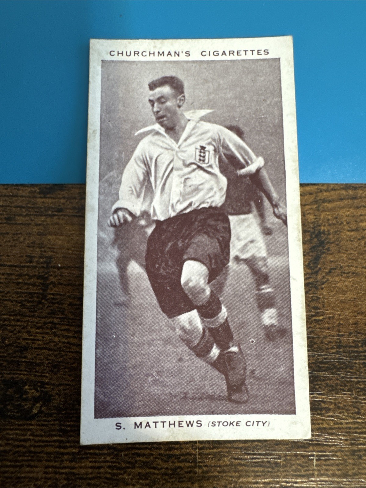 1938 Churchman's Association Footballers - #29 Stanley Matthews (RC) (inv # 101)
