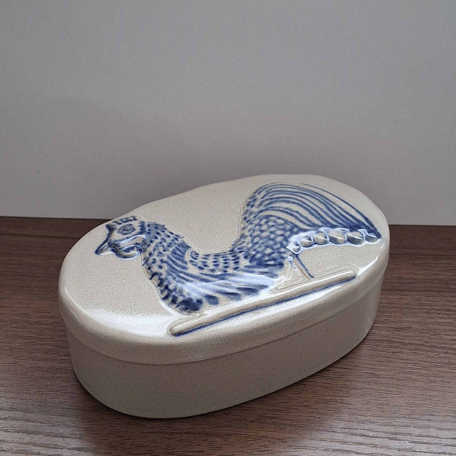 Vintage Prestige Place Museum of American Folk Art Rooster Stoneware Trinket Box Vintage Prestige Place Museum of American Folk Art Rooster Stoneware Trinket Box