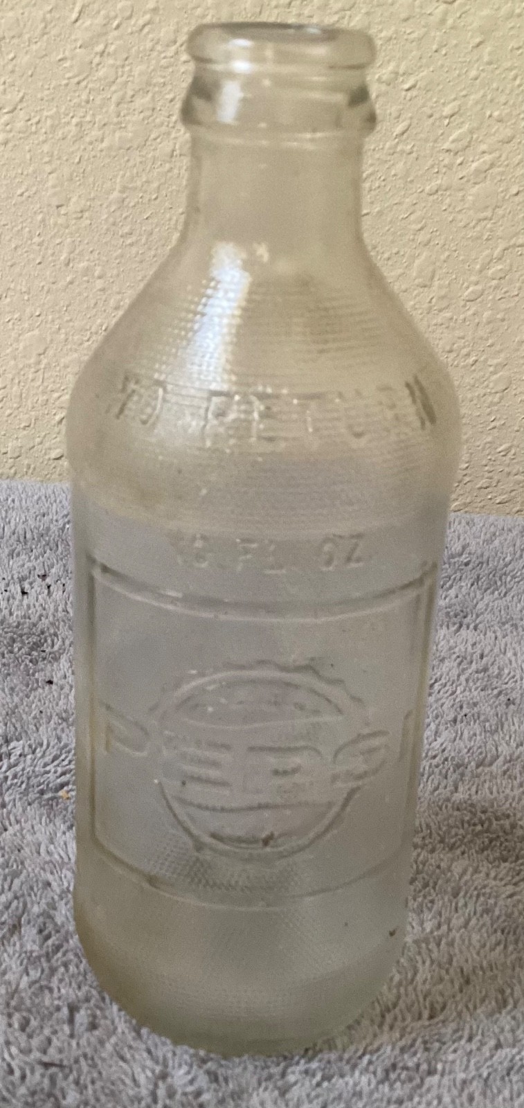 Vintage 1960s Clear Embossed Pepsi Cola Soda Bottle 10 Oz