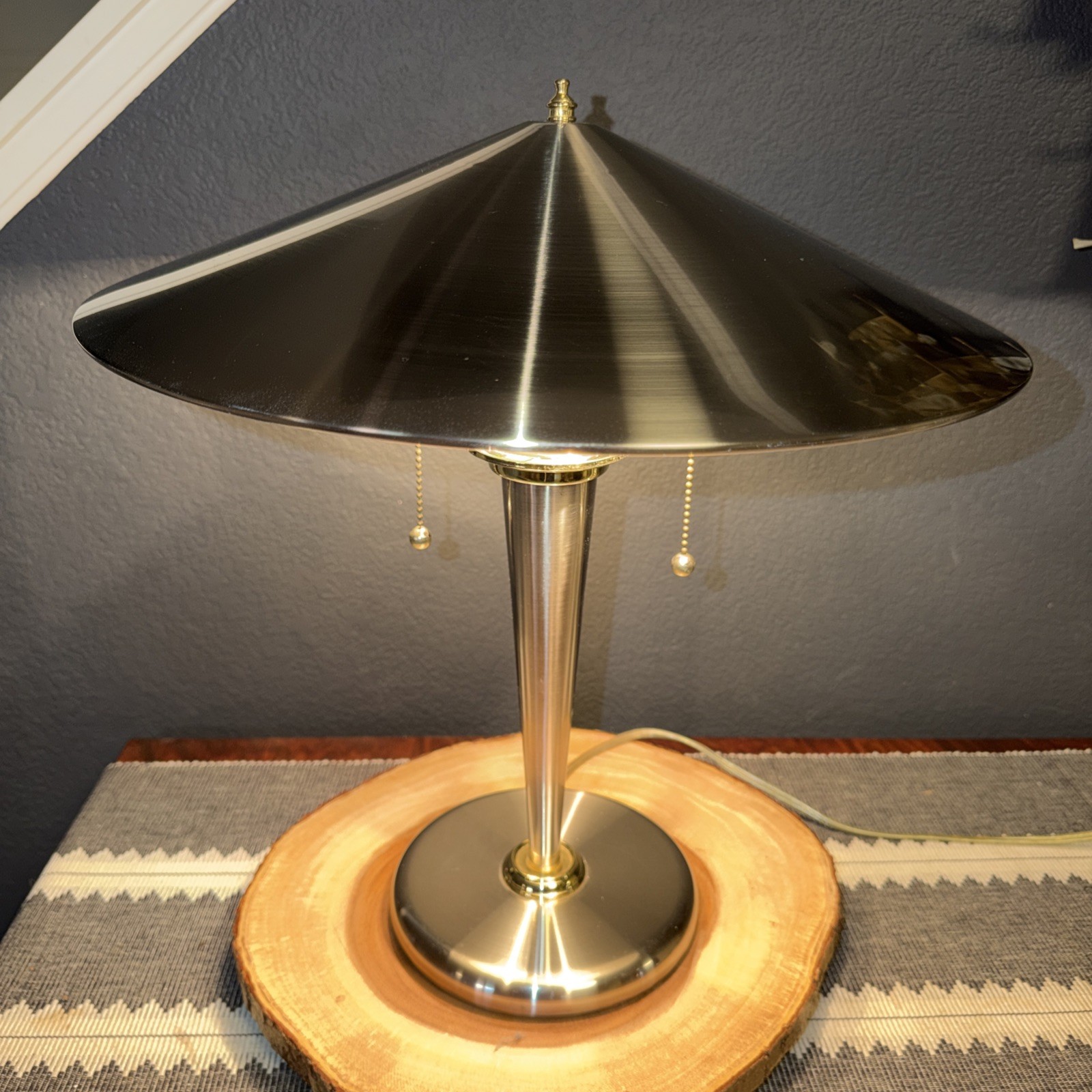 EUC VTG John Vesey Table Lamp w Heavy Metal Shade, Nickel & Brass Features COOL EUC VTG John Vesey Table Lamp w Heavy Metal Shade, Nickel & Brass Features COOL
