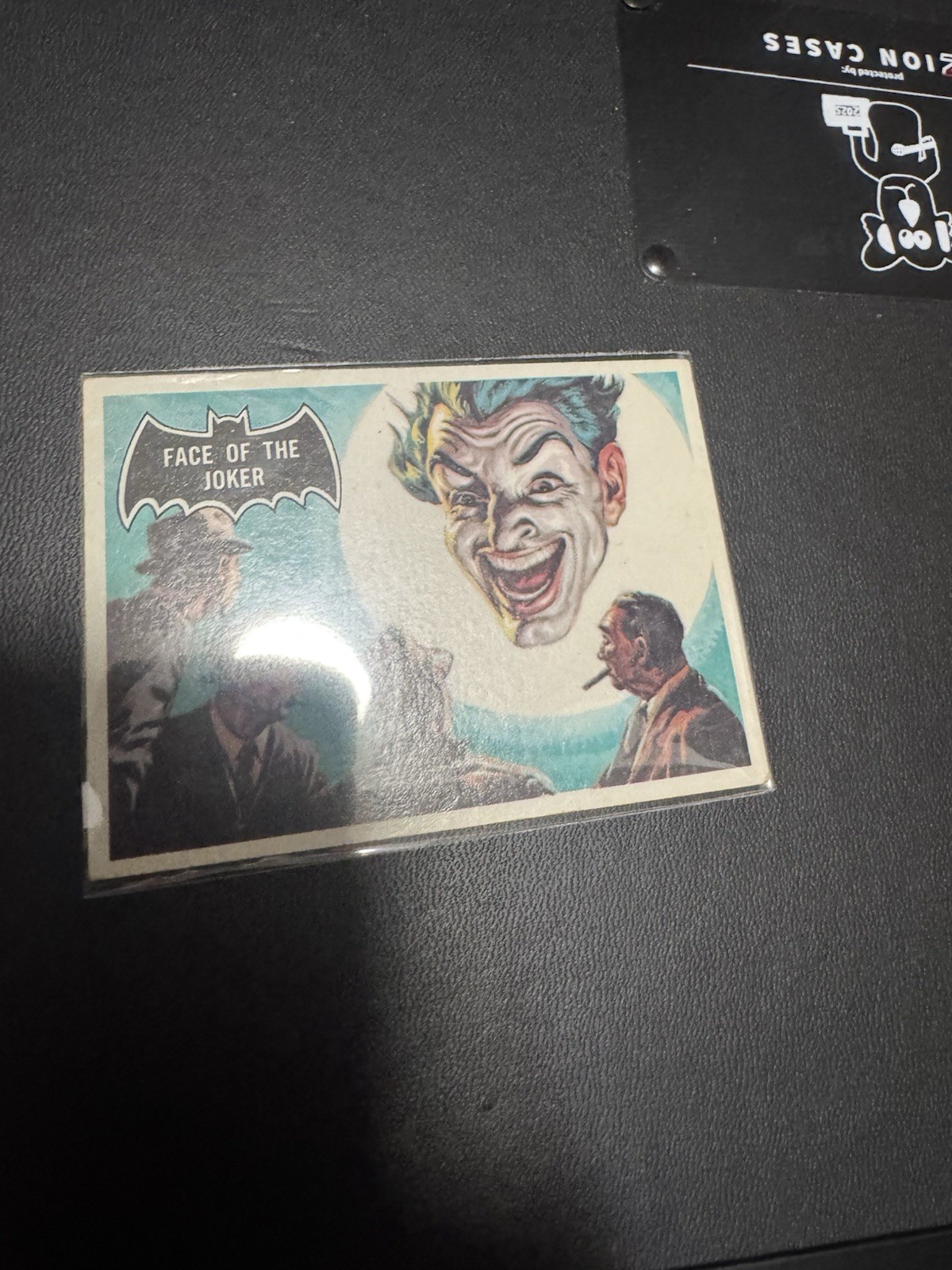 JOKER TRUE ROOKIE RC 1966 BLACk BATMAN #9 DC topps Face of the Joker Centered JOKER TRUE ROOKIE RC 1966 BLACk BATMAN #9 DC topps Face of the Joker Centered