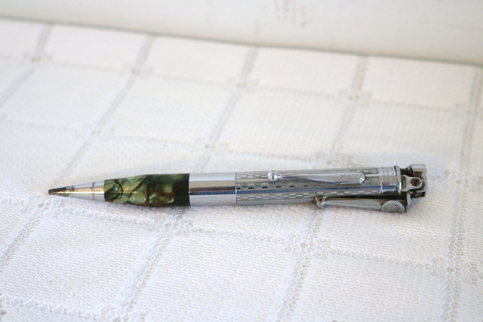 RONSON PENCILITER GREEN MARBLED ART METAL WORKS MECHANICAL PENCIL LIGHTER COMBO RONSON PENCILITER GREEN MARBLED ART METAL WORKS MECHANICAL PENCIL LIGHTER COMBO