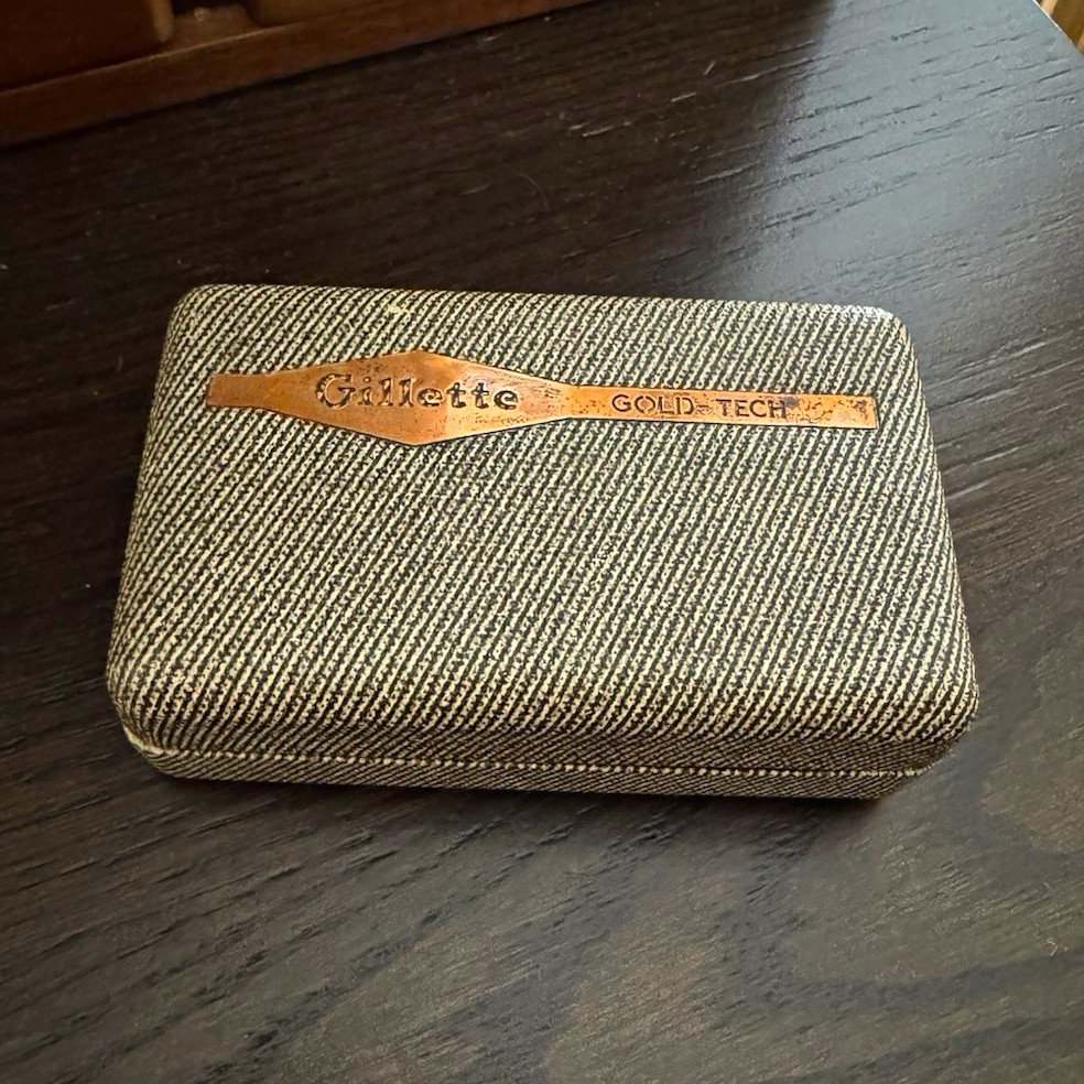 Gillette Gold Tech Tweed Case Excellent Condition NOS
