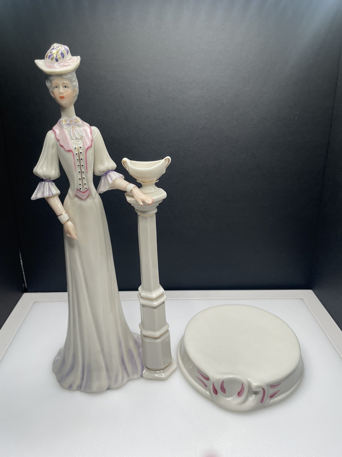 Vintage 1986 Galos Edwardian Style Lady with Matching Base. Made in Spain.