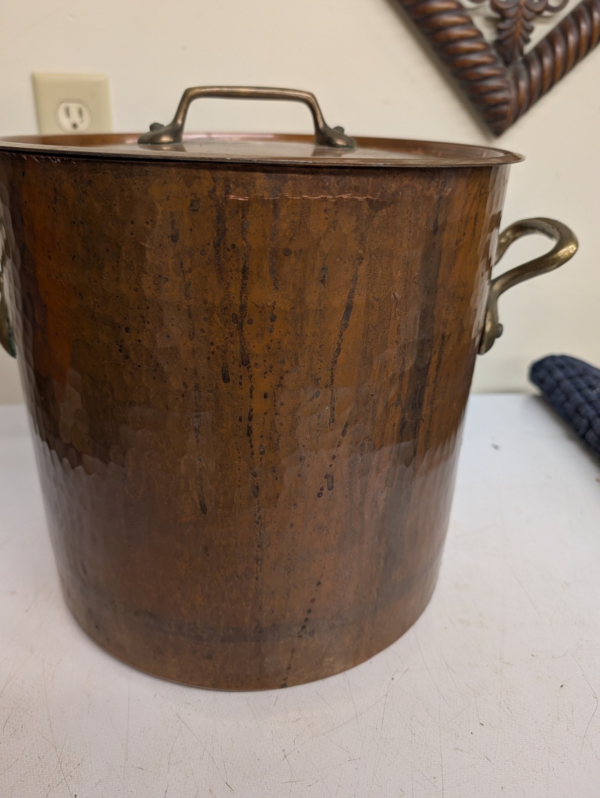 Antique Hammered Copper Stock Pot 12