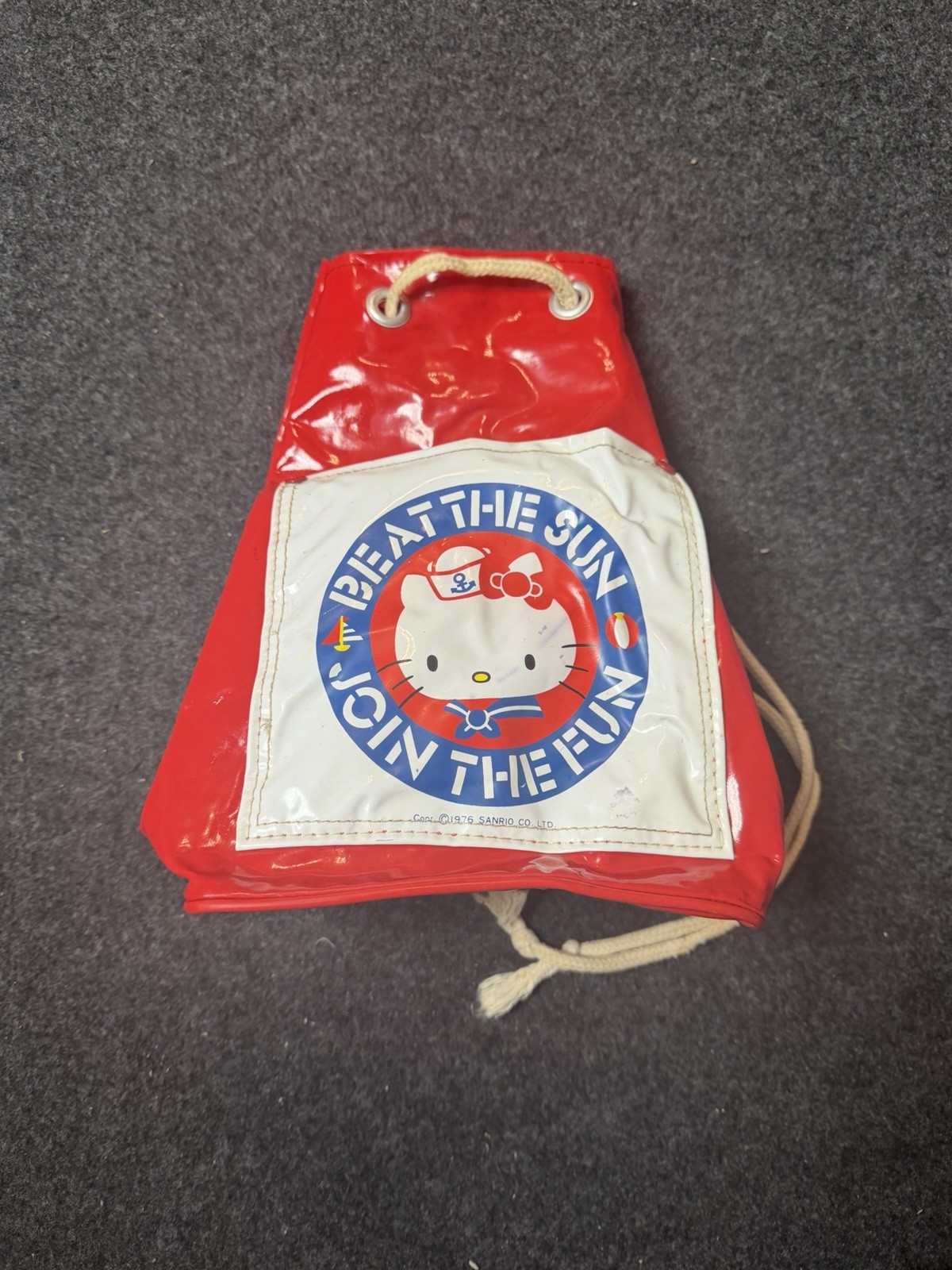 1976 vintage Sanrio Hello Kitty red vinyl bucket drawstring Sailor bag  VeryRare