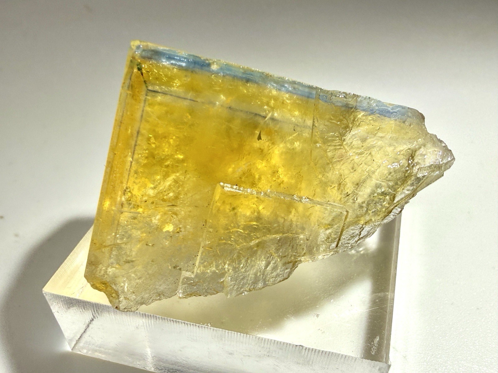 Bright Zoned Fluorite from Valzergues, Aveyron, France 4.2x3cm Bright Zoned Fluorite from Valzergues, Aveyron, France 4.2x3cm
