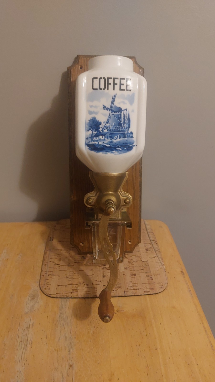 Vintage Dutch Delft Style Blue Wall Mount Coffee Grinder Windmill Ceramic No Cap Vintage Dutch Delft Style Blue Wall Mount Coffee Grinder Windmill Ceramic No Cap
