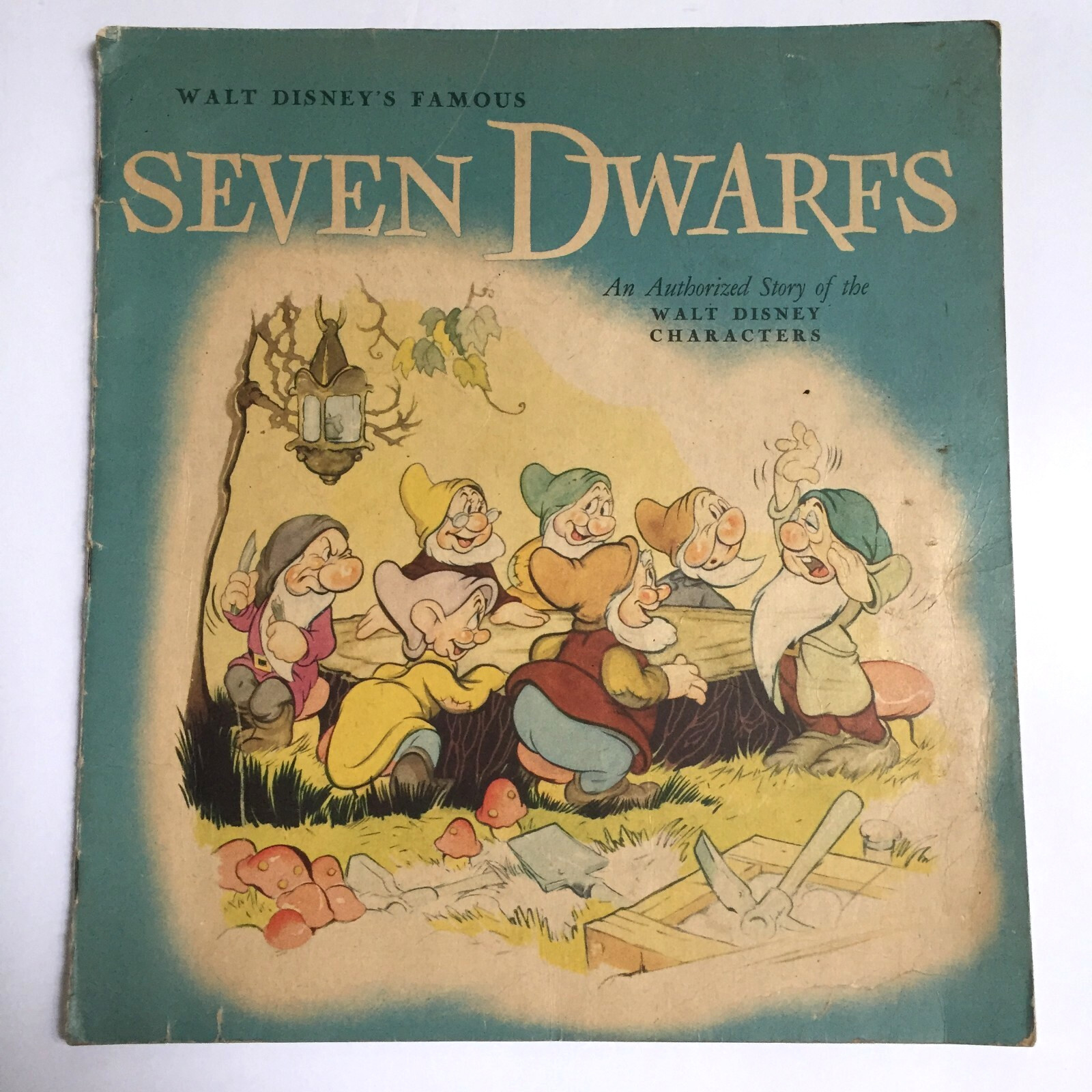 Walt Disney's Famous THE SEVEN DWARFS Authorized 1938 By Whitman #944 Book USA