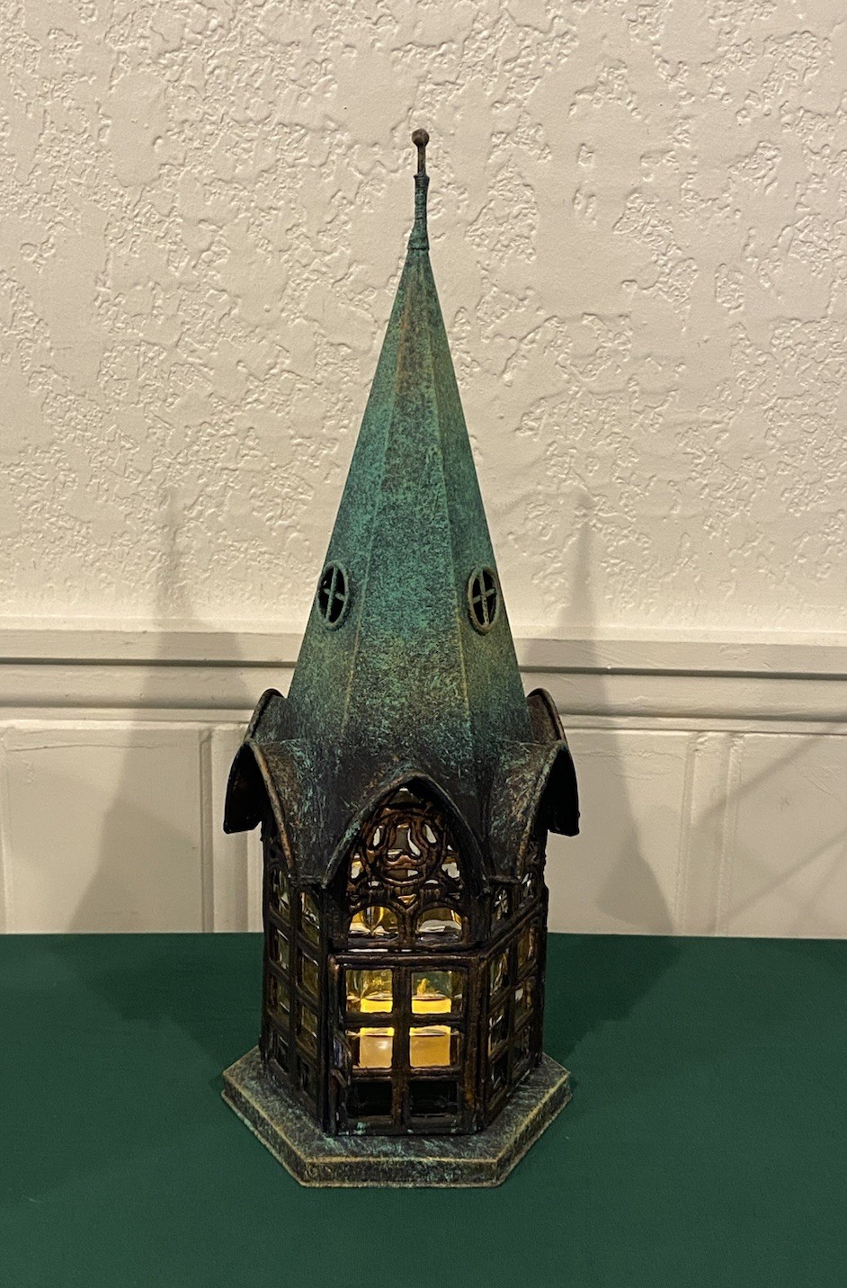 Vintage Gothic Spire Green Cathedral Glass & Metal Tea Light Candle Holder 