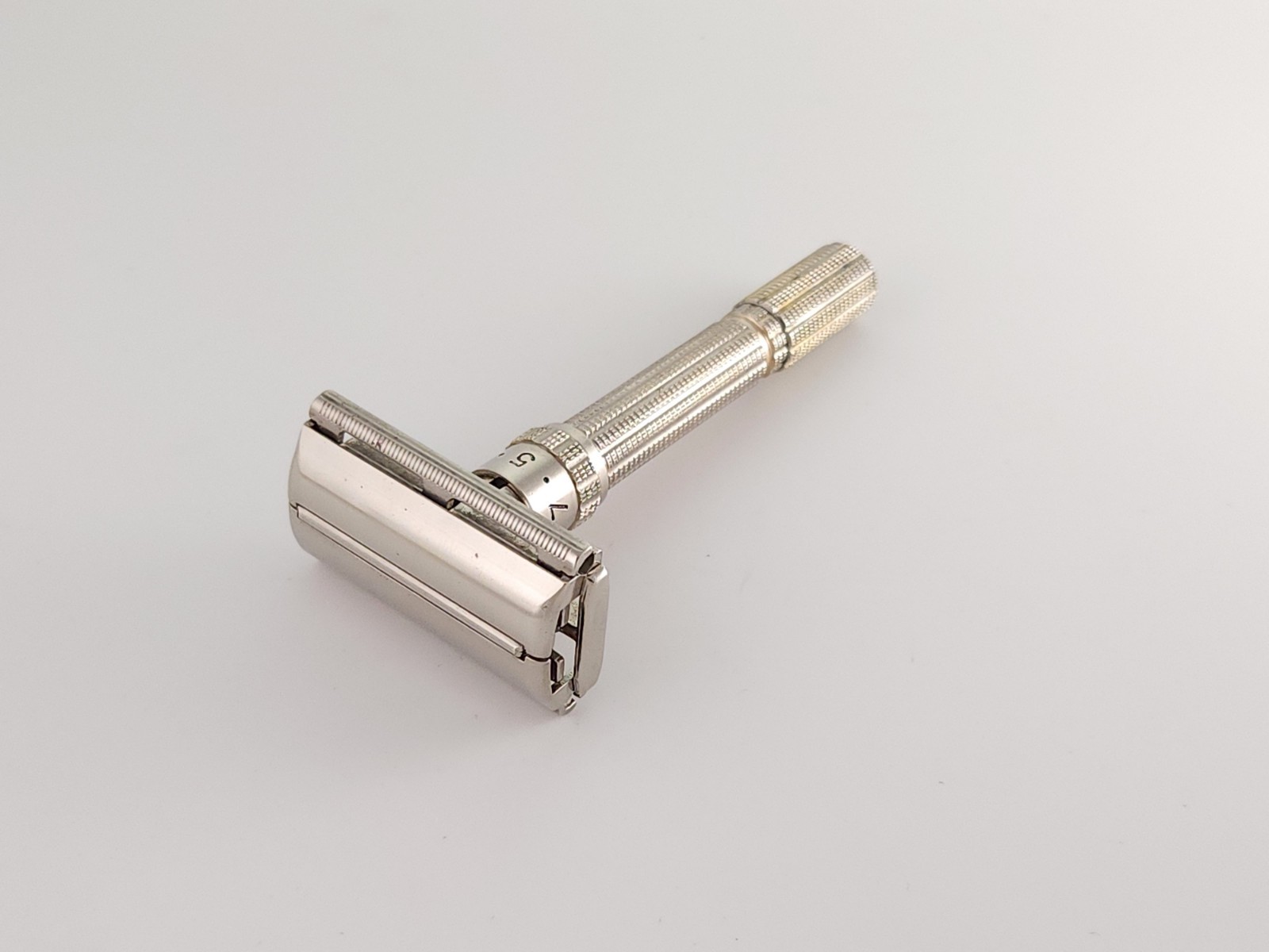 Gillette Slim Adjustable H2 1962 Cleaned Vintage Double Edge Safety Razor