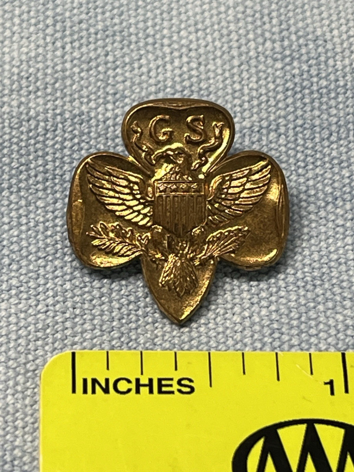 Vintage GIRL SCOUT Membership Pin 1940-79 Gold Toned