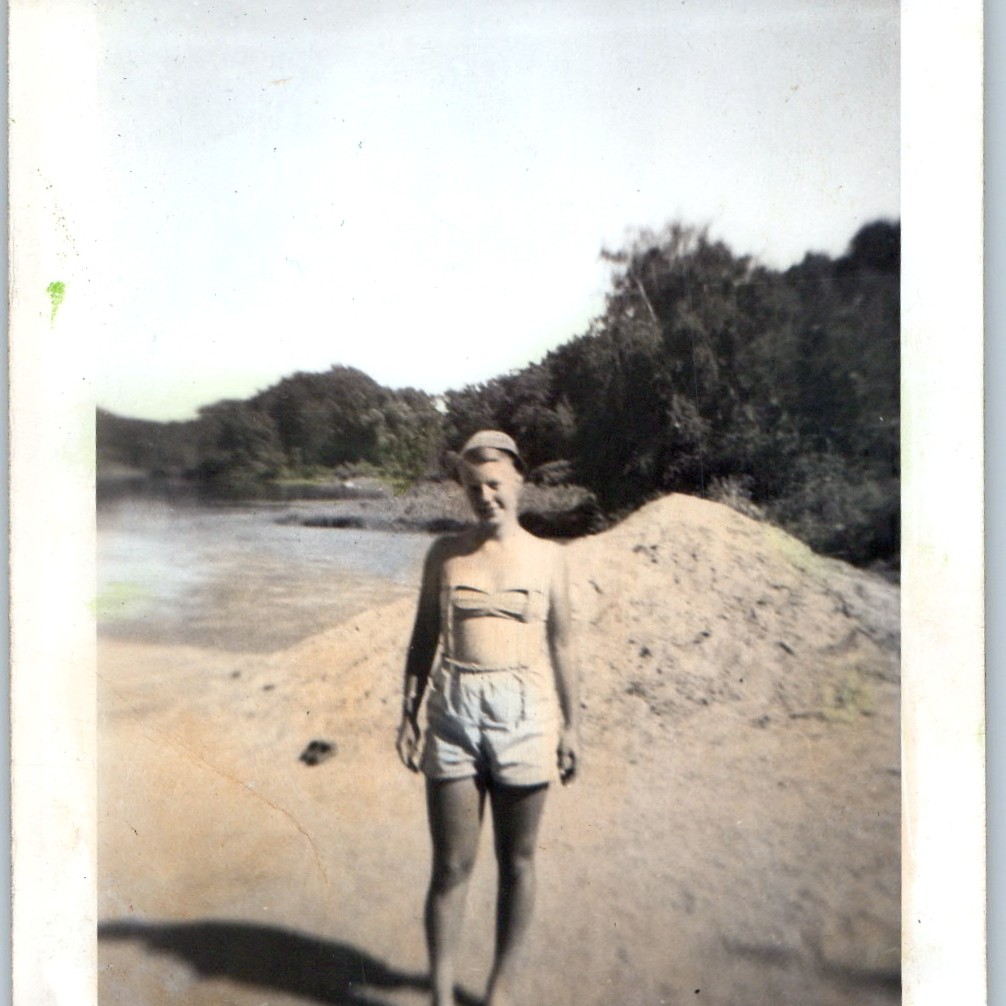 1946 Connie Sather Beach Swimwear Fashion Cute Woman Camp Snapshot Photo 4.5\ 1946 Connie Sather Beach Swimwear Fashion Cute Woman Camp Snapshot Photo 4.5\