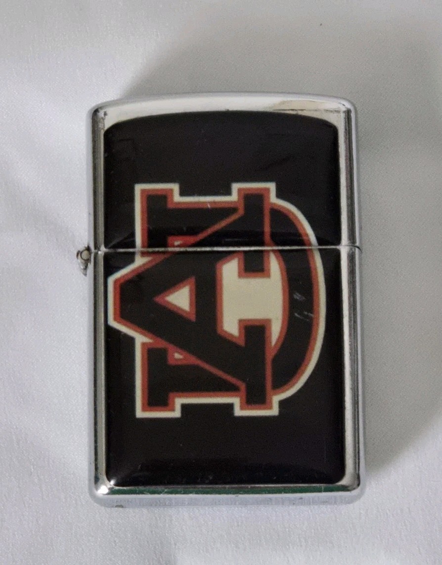 Vintage Jiantai Xantai Auburn University Windproof Lighter 