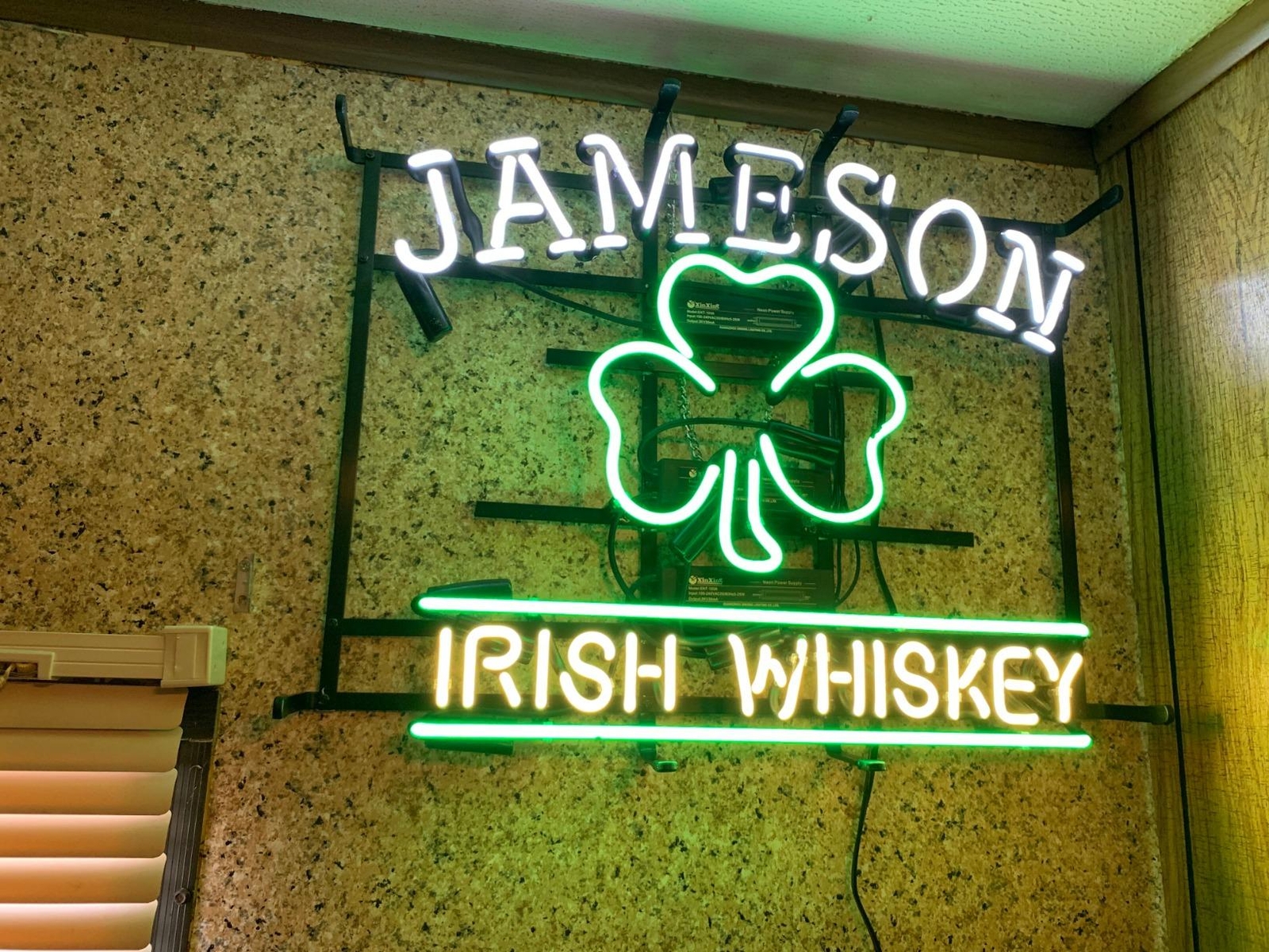 Jameson Irish Whiskey 24\