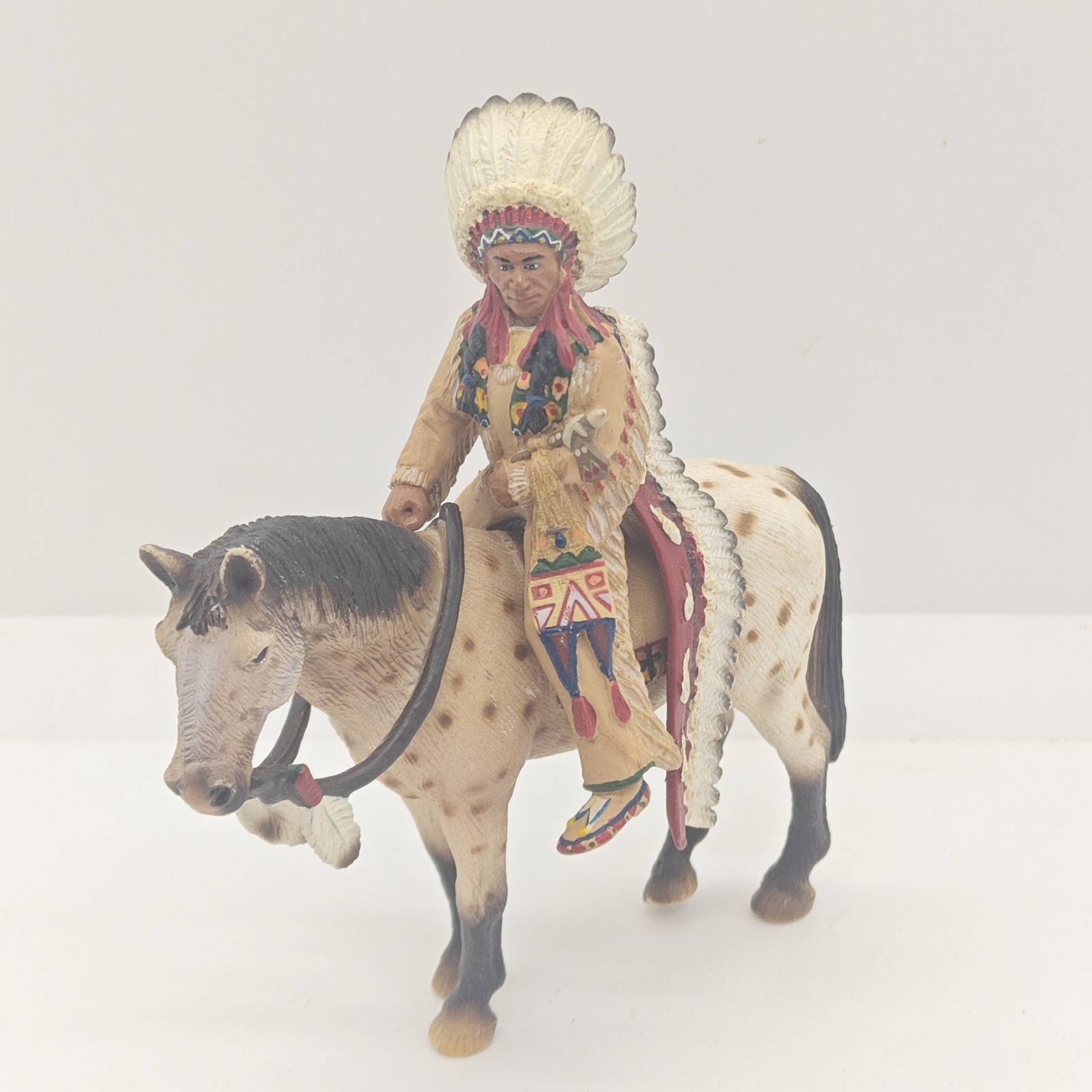 Vintage 2005 Schleich Wild West 70300: Sioux Indian Chief on Horse - Retired Vintage 2005 Schleich Wild West 70300: Sioux Indian Chief on Horse - Retired