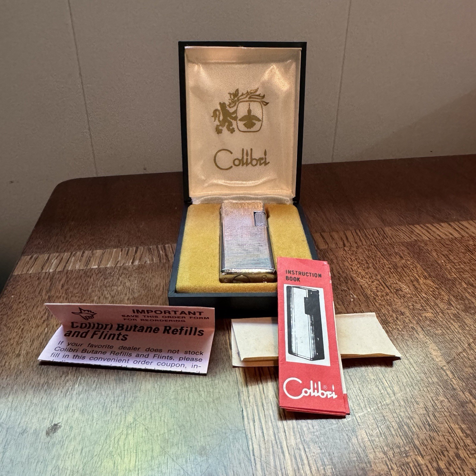 Vintage Gold-Toned Colibri Lighter In Original Presentation Box 1950-1970 Vintage Gold-Toned Colibri Lighter In Original Presentation Box 1950-1970
