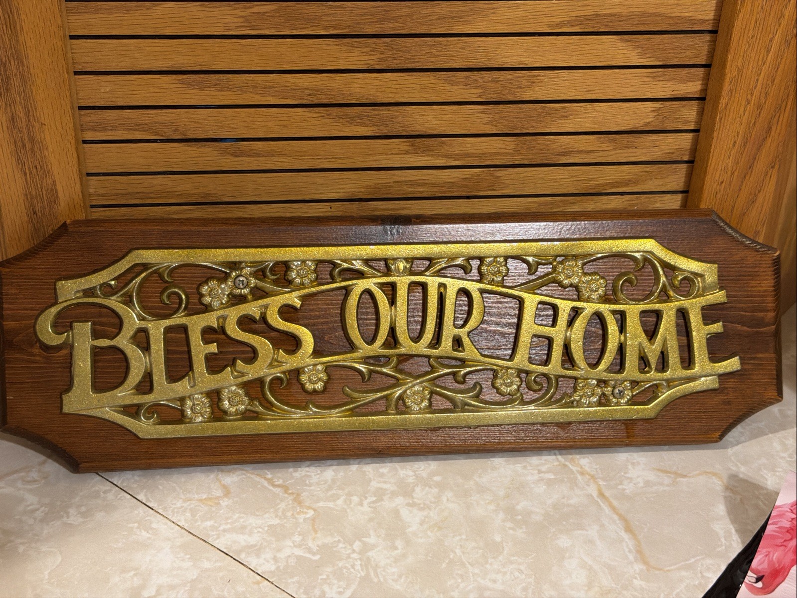 VTG Home Interiors Wall decor wood with SOLID BRASS metal words \ VTG Home Interiors Wall decor wood with SOLID BRASS metal words \