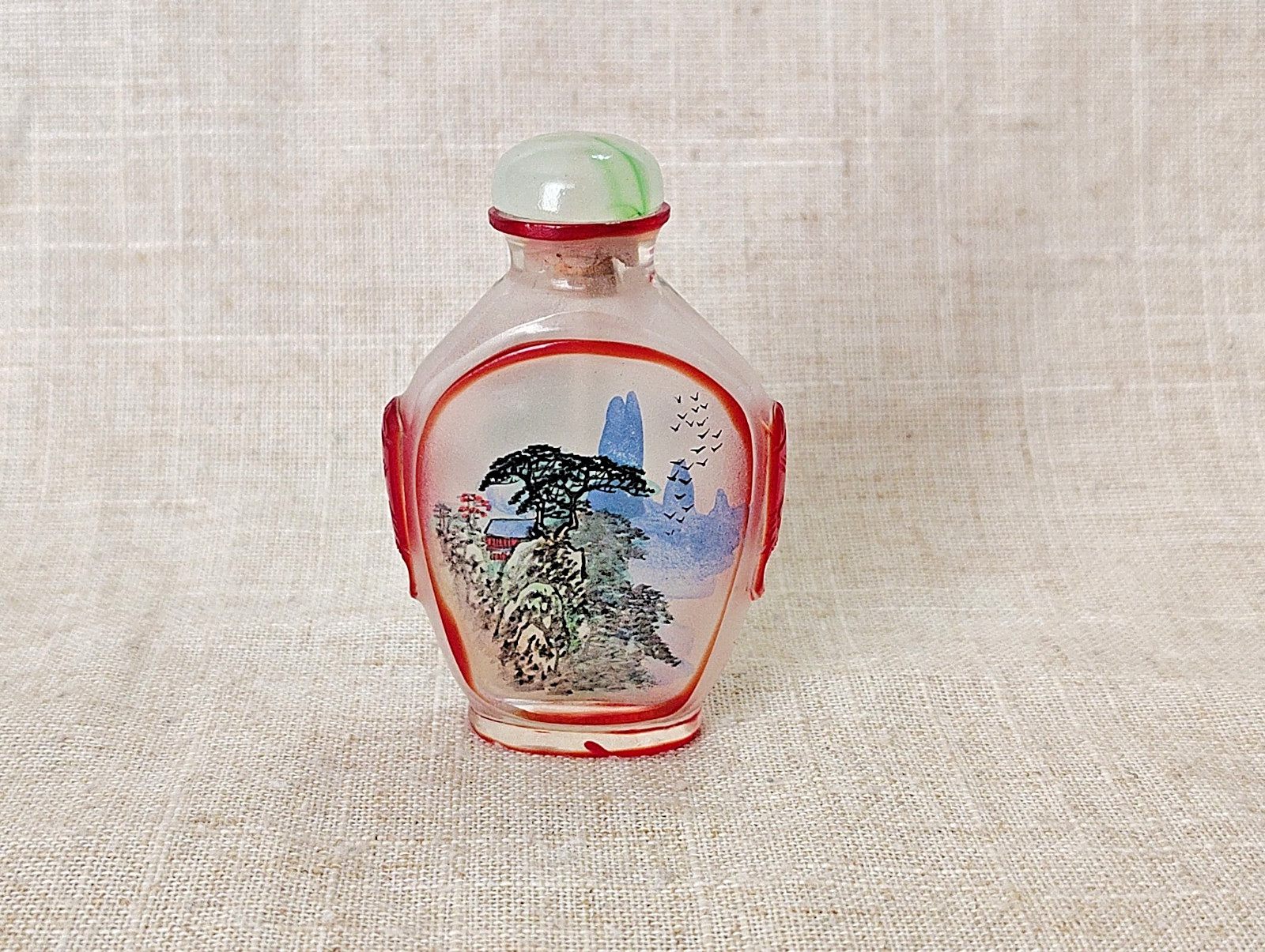 Vintage Chinese Reverse Hand Painted Glass Snuff Bottle Asian Motif Excellent