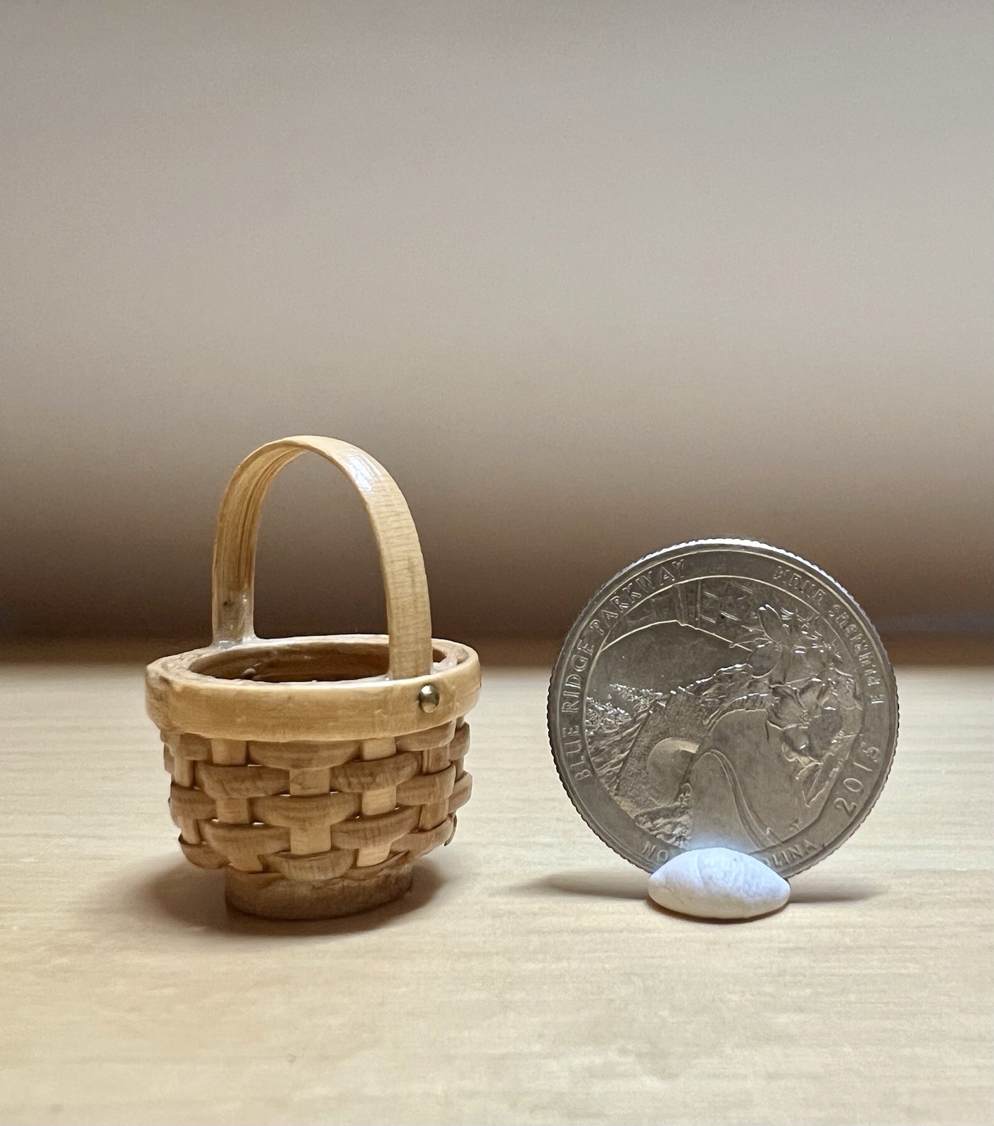 Vintage 1992 Henry Huyser Signed Micro Miniature Nantucket Basket Sub-inch Scale