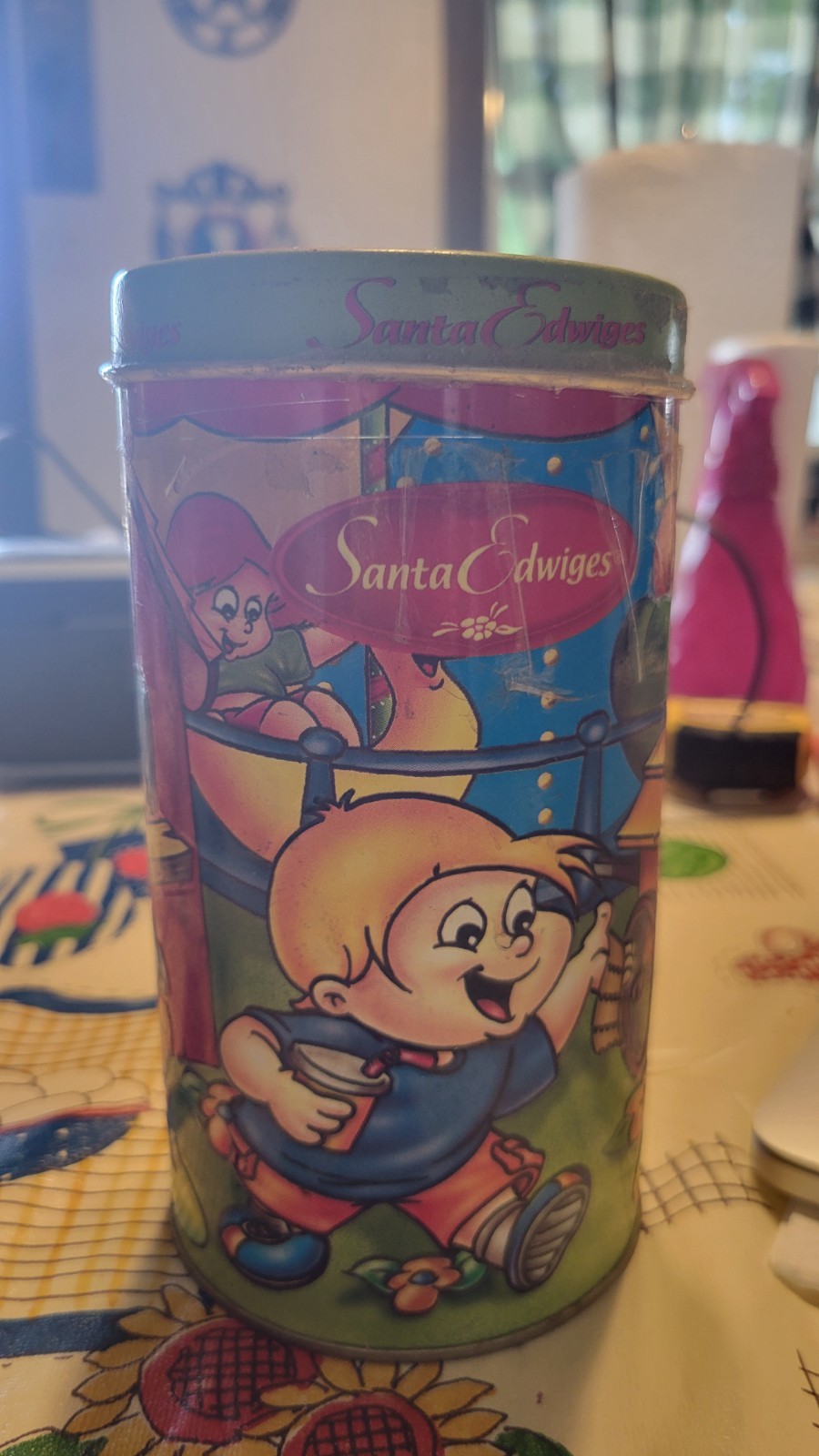 Vintage Santa Edwiges Animal Cookie Tin Coin Bank – 6” Tall