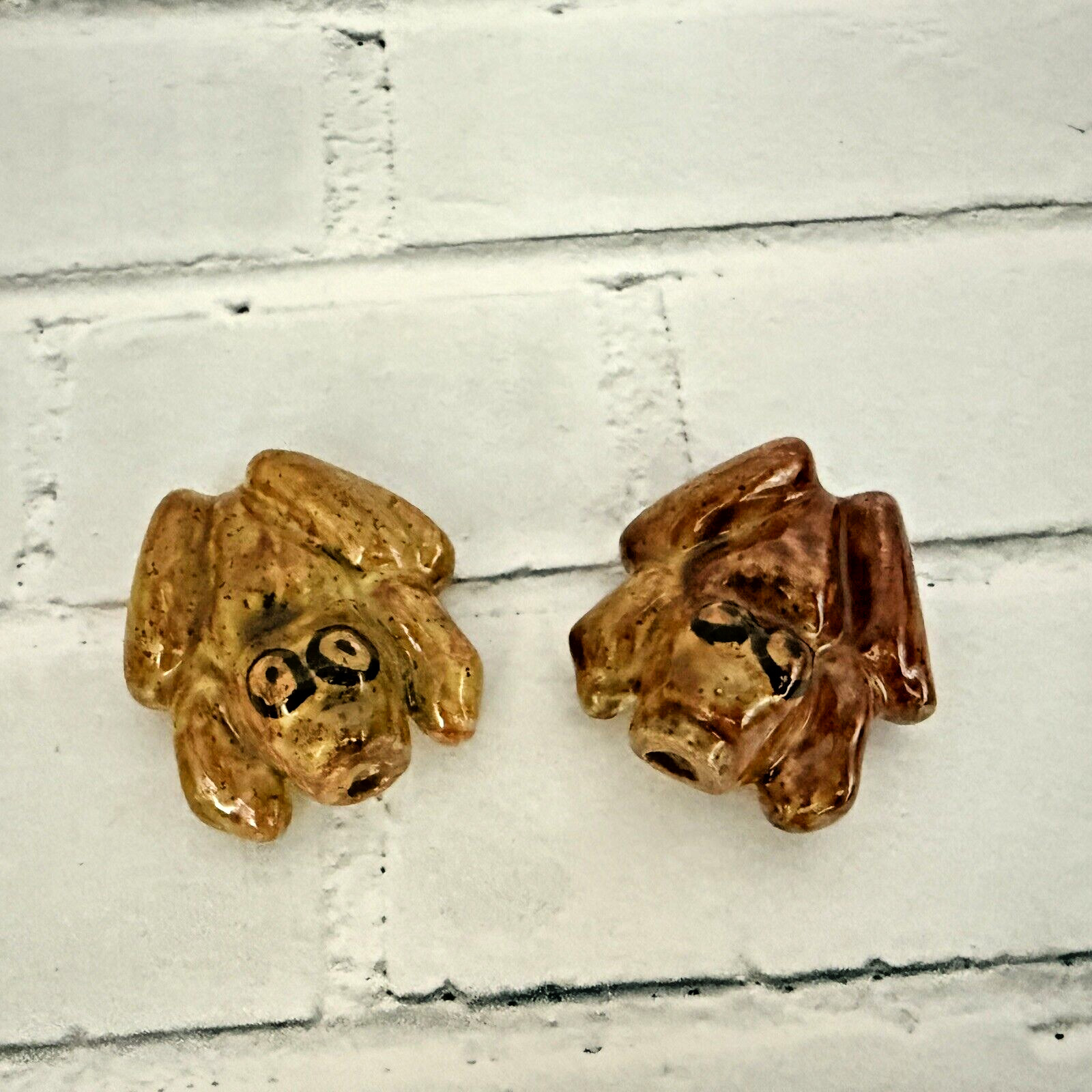 2 Vtg Naughty Frog Figurines Anatomically Correct Male Female Open Mouth Ceramic