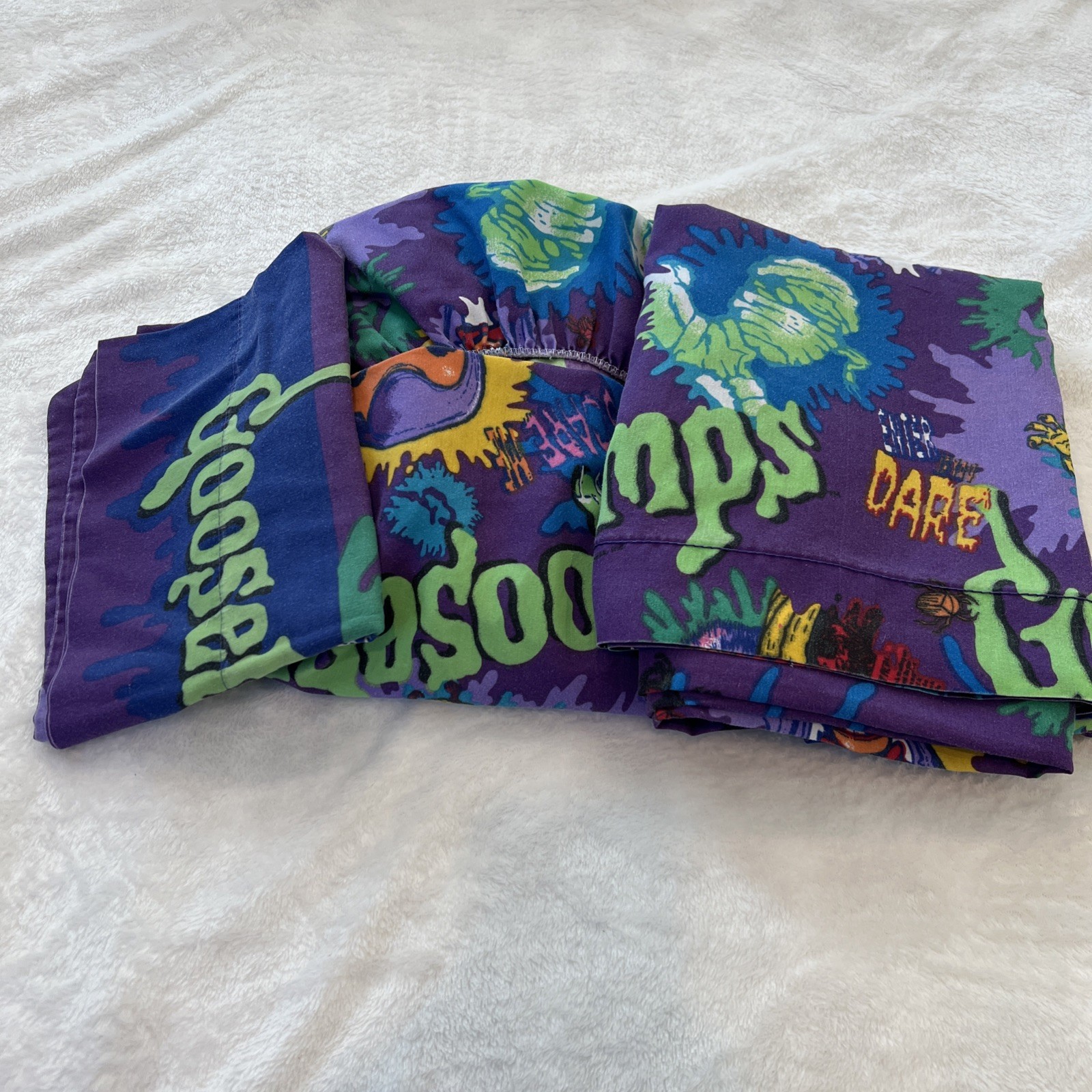VTG Complete 1996 Goosebumps Twin Bedding Set Made In USA 3 Piece Cotton/Poly VTG Complete 1996 Goosebumps Twin Bedding Set Made In USA 3 Piece Cotton/Poly