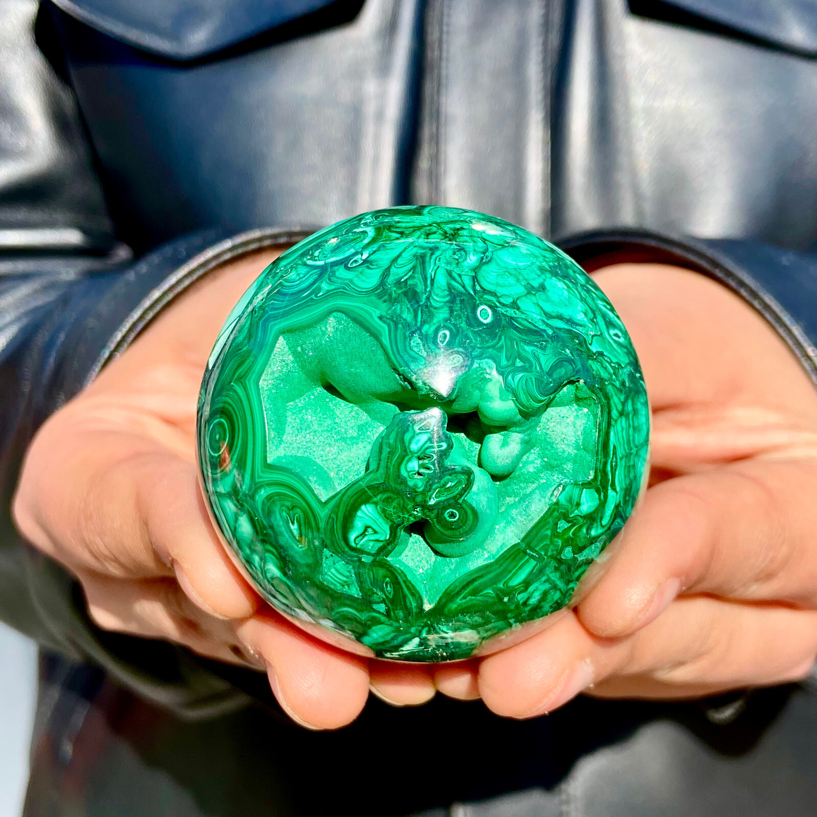 300G Top Natural Malachite Quartz Sphere Large Crystal Ball Reiki Healing