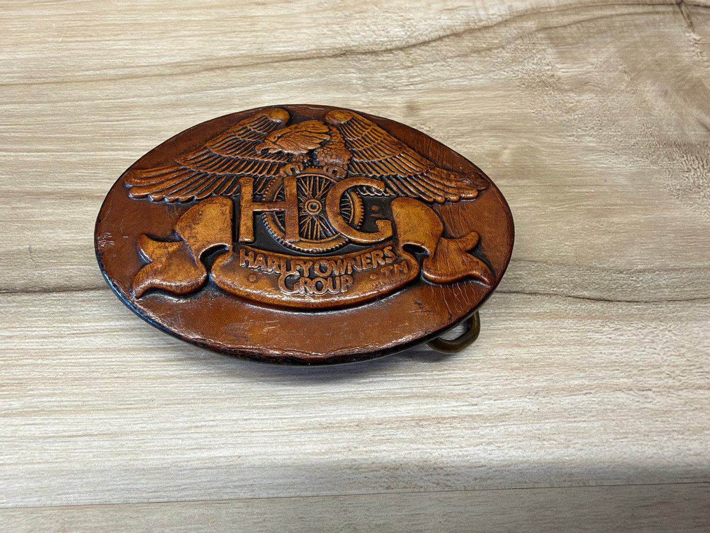 Vintage 1983 HARLEY-DAVIDSON HOG ( Harley Owners Group ) Leather Belt Buckle