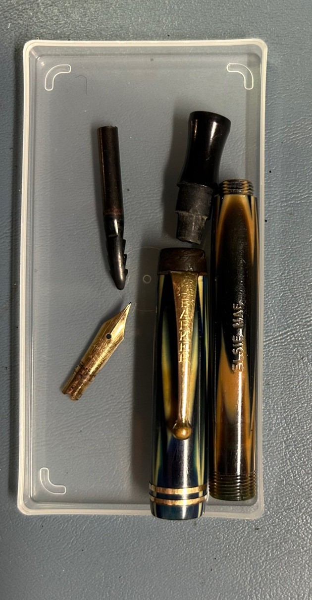 Parts/Repair: Vintage 1930s Parker Lucky Curve Ladies Blue Striped Fountain Pen