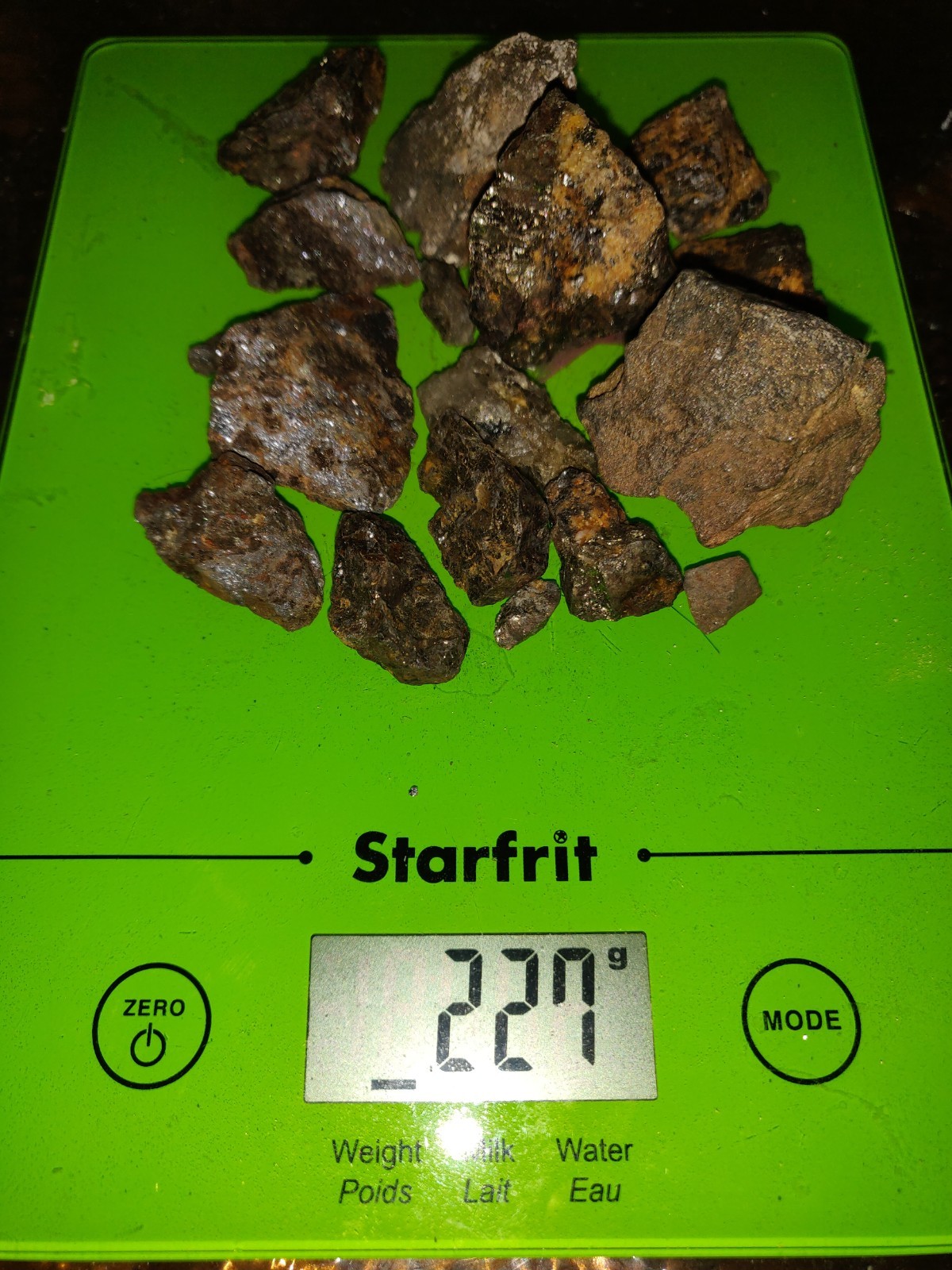 Natural Gold,Silver,Nickel,Copper Ore. *High Grade* 227 grams Natural Gold,Silver,Nickel,Copper Ore. *High Grade* 227 grams