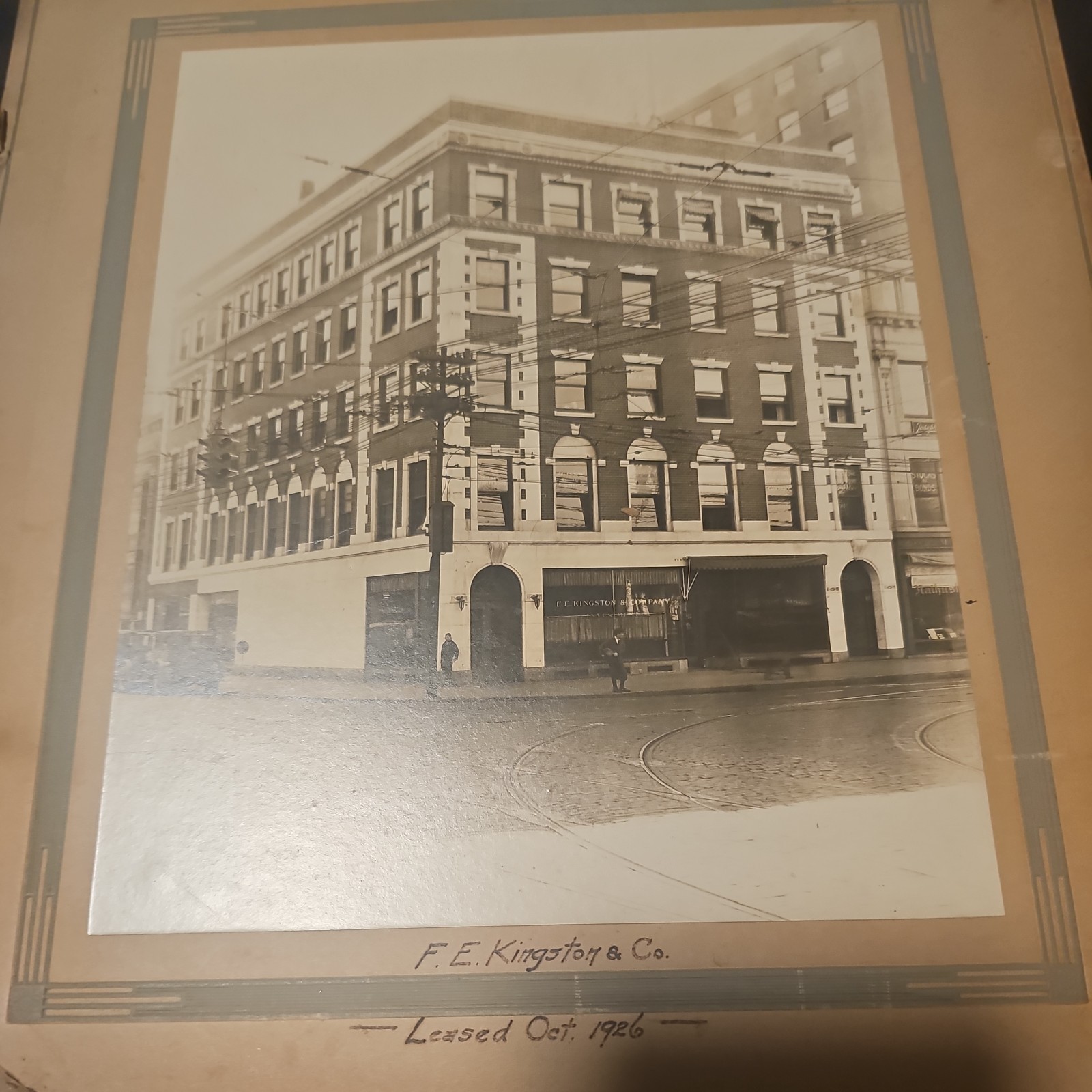 F.E.Kingston & Co leased oct 1926 in new haven Connecticut on whaly Ave picture F.E.Kingston & Co leased oct 1926 in new haven Connecticut on whaly Ave picture
