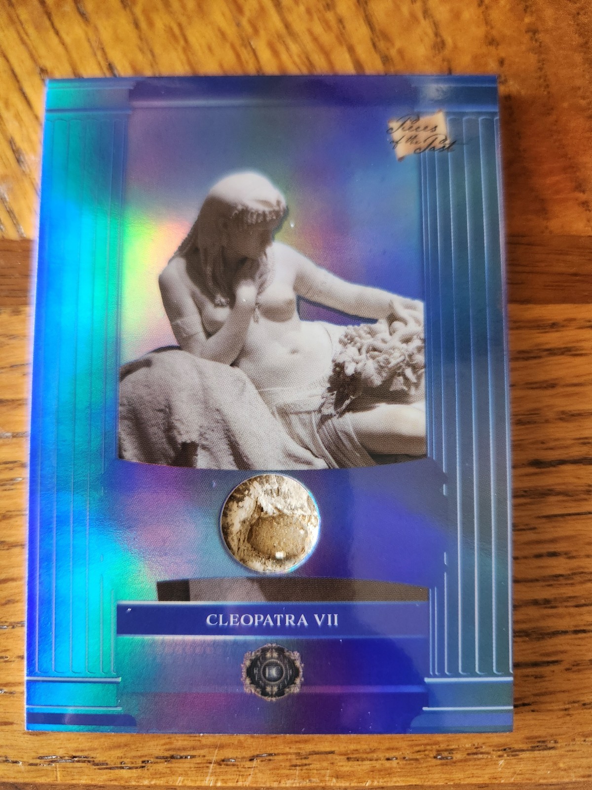 Pieces Of The Past BLUE CLEOPATRA ANCIENT EGYPTIAN MUMMY PIECE RELIC CARD # M-2 Pieces Of The Past BLUE CLEOPATRA ANCIENT EGYPTIAN MUMMY PIECE RELIC CARD # M-2