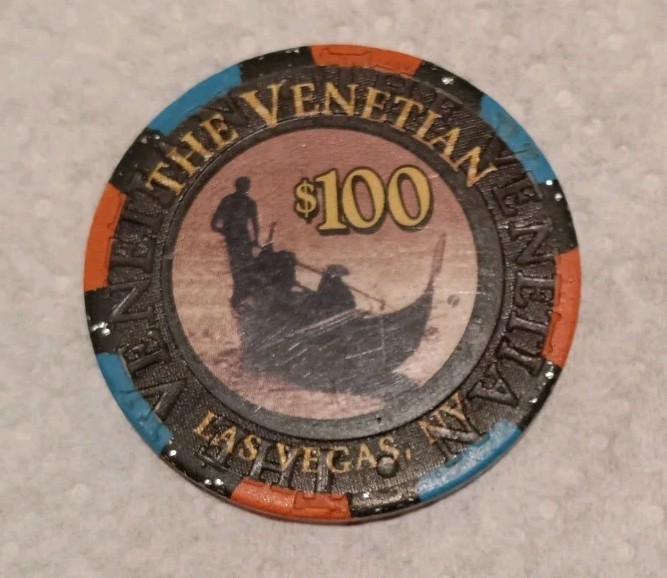 1999 The Venetian Las Vegas Gondolier $100 Chip - Obsolete, rarer