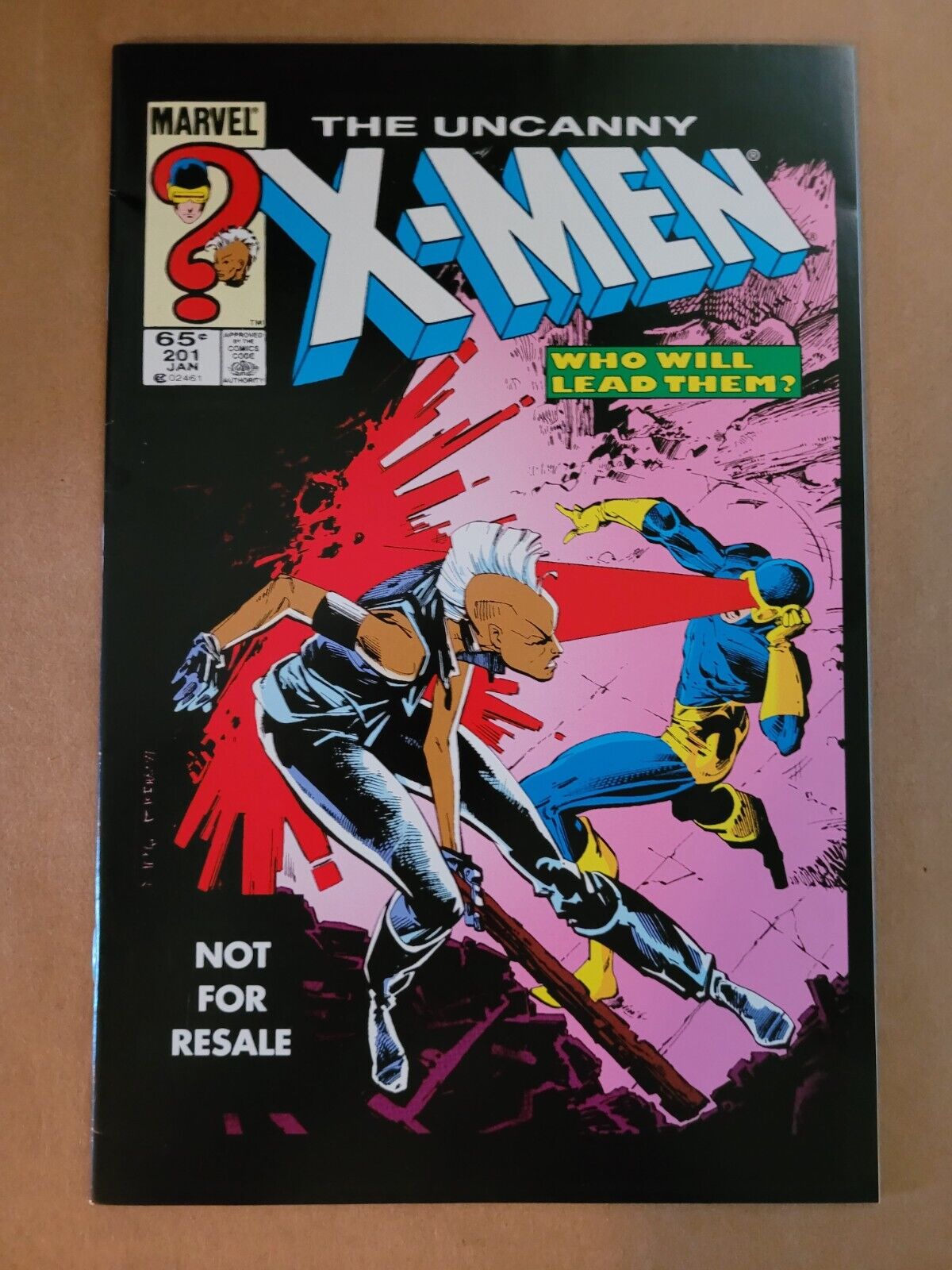 Uncanny X-Men 201 Marvel Legends Variant Not For Resale in UPC Very Fine