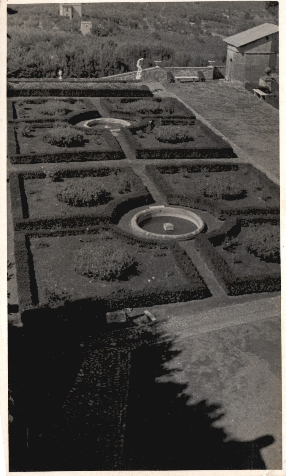 Vintage Postcard Real Photo Historical Place Landscaped Grounds Attraction RPPC