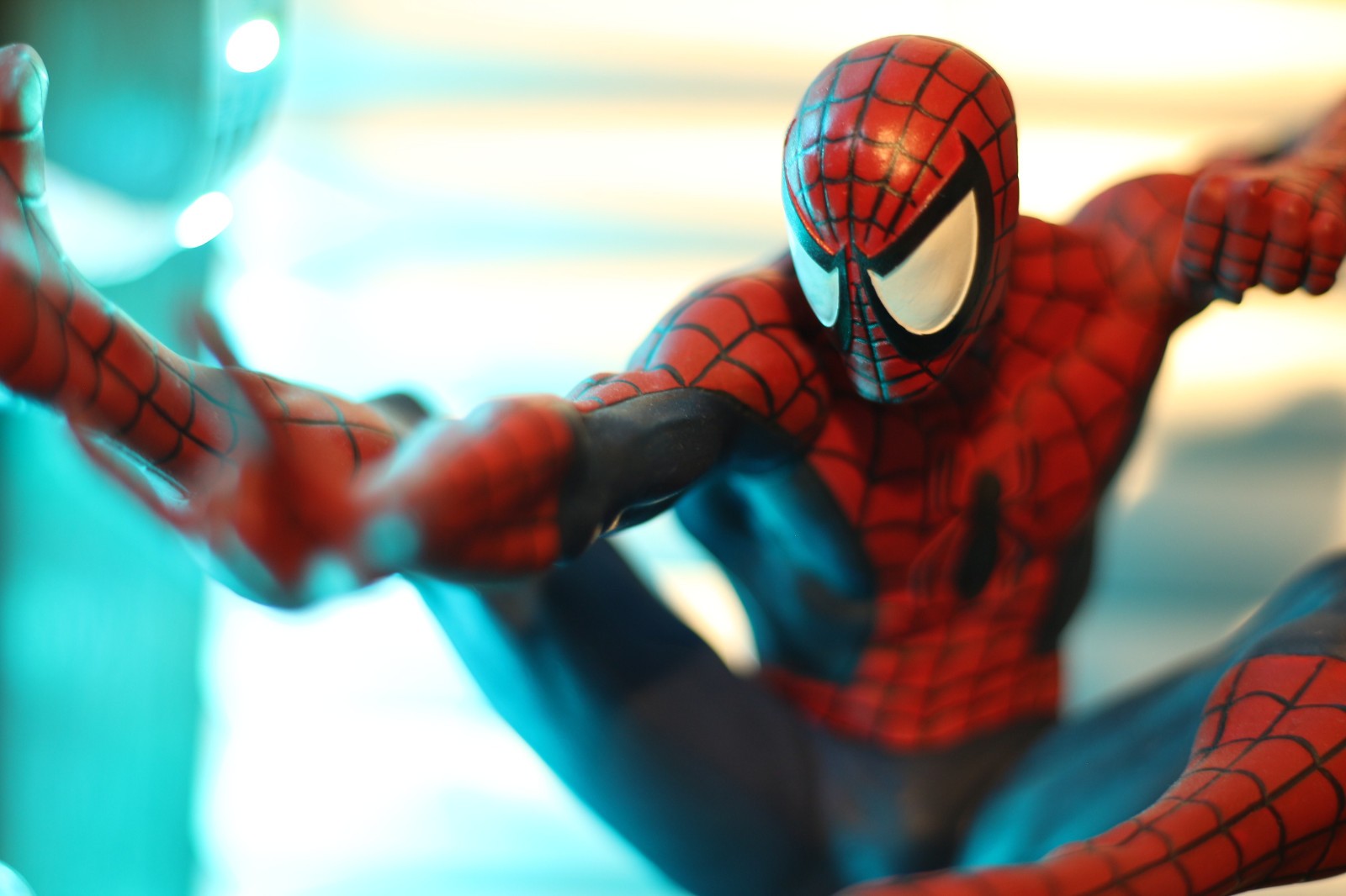 Spider-Man 🕷️ Resin Statue McFarlane Style Figure Limited Spider-Man 🕷️ Resin Statue McFarlane Style Figure Limited