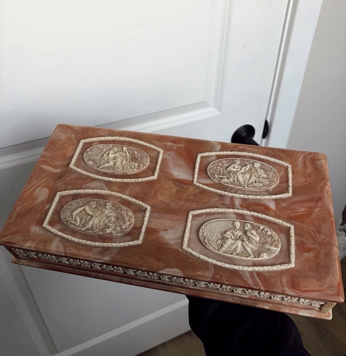 Vintage Genuine Incolay Stone Cameo Jewelry Box Vintage Genuine Incolay Stone Cameo Jewelry Box