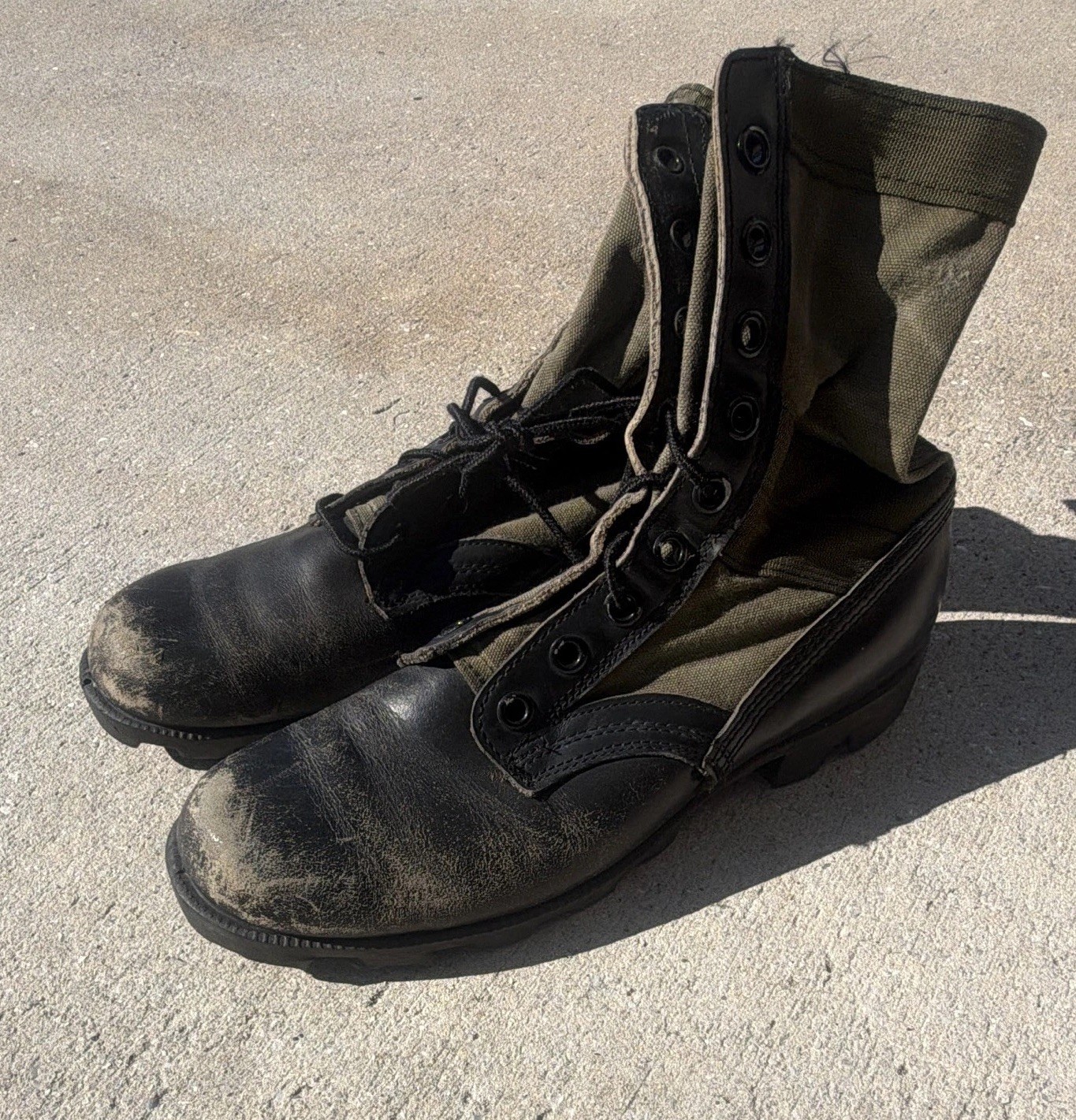 Vintage 1988 US Military Jungle Boots OD Green Canvas Black Leather 9R