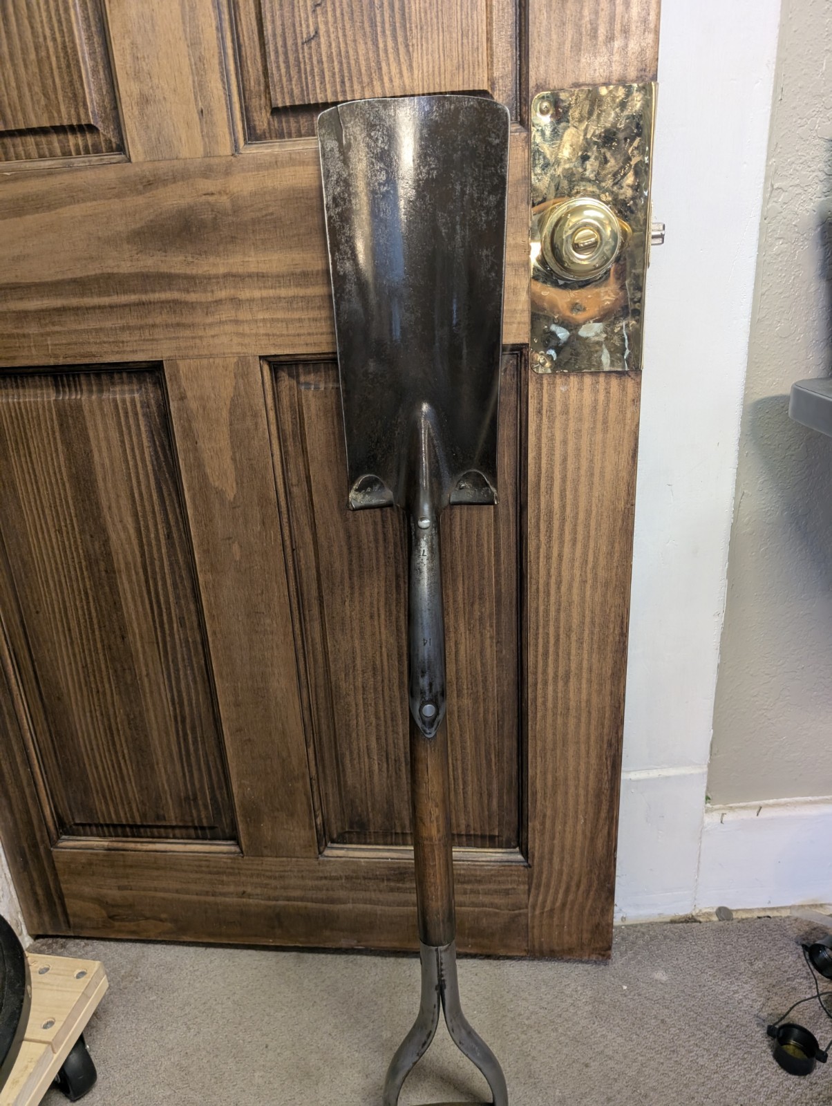 ALL ORIGINAL Vintage True Temper No. 14 Plain-Back Drain Spade w Armor D Handle 