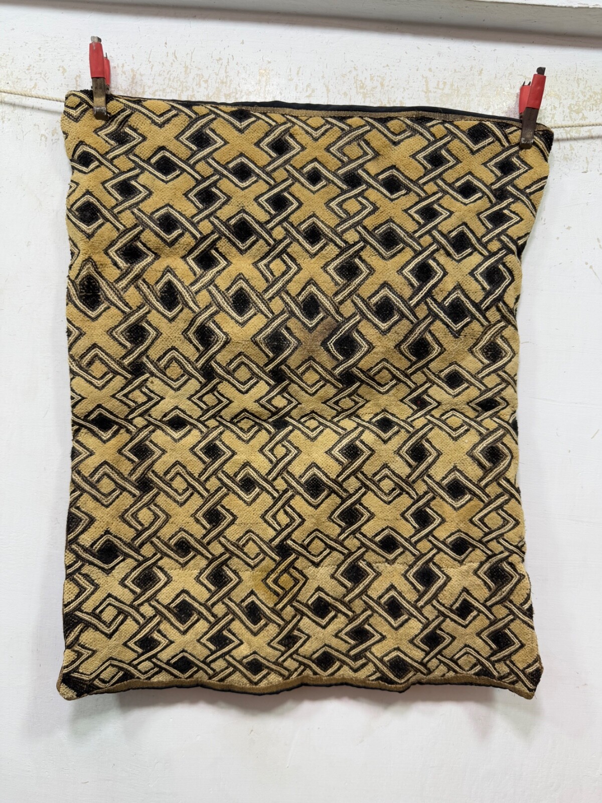 Antique Beautiful Hand Woven Traditional African Raffia Congo Cushion Cover Antique Beautiful Hand Woven Traditional African Raffia Congo Cushion Cover