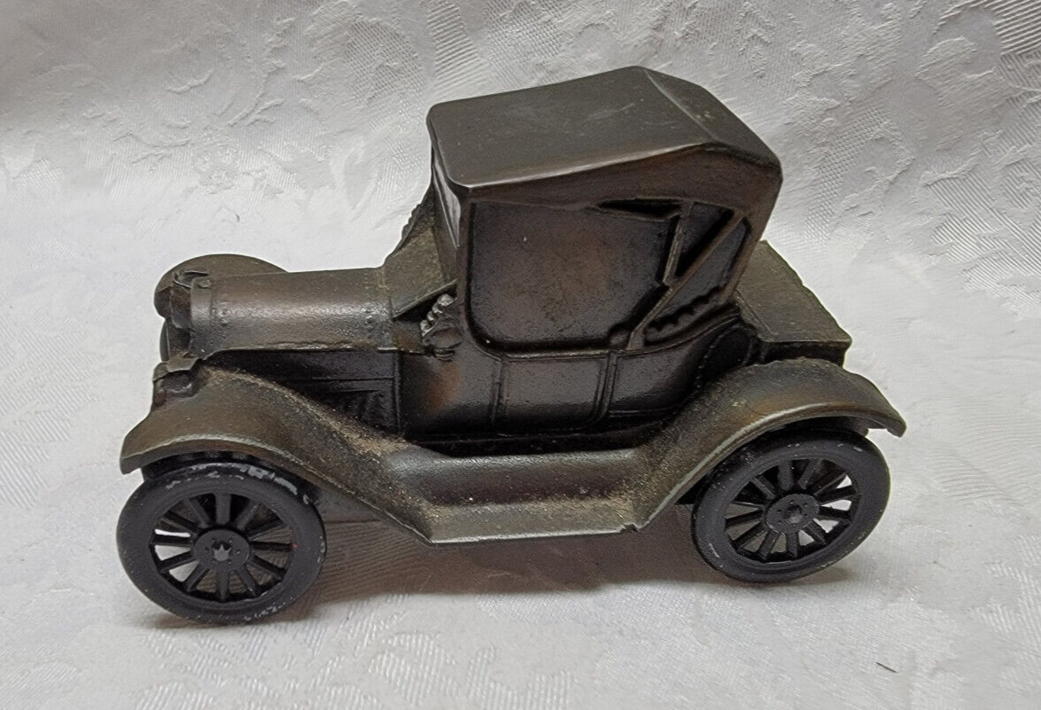 Banthrico Diecast 1915 Metal Still Bank Vintage Car 6\ Banthrico Diecast 1915 Metal Still Bank Vintage Car 6\