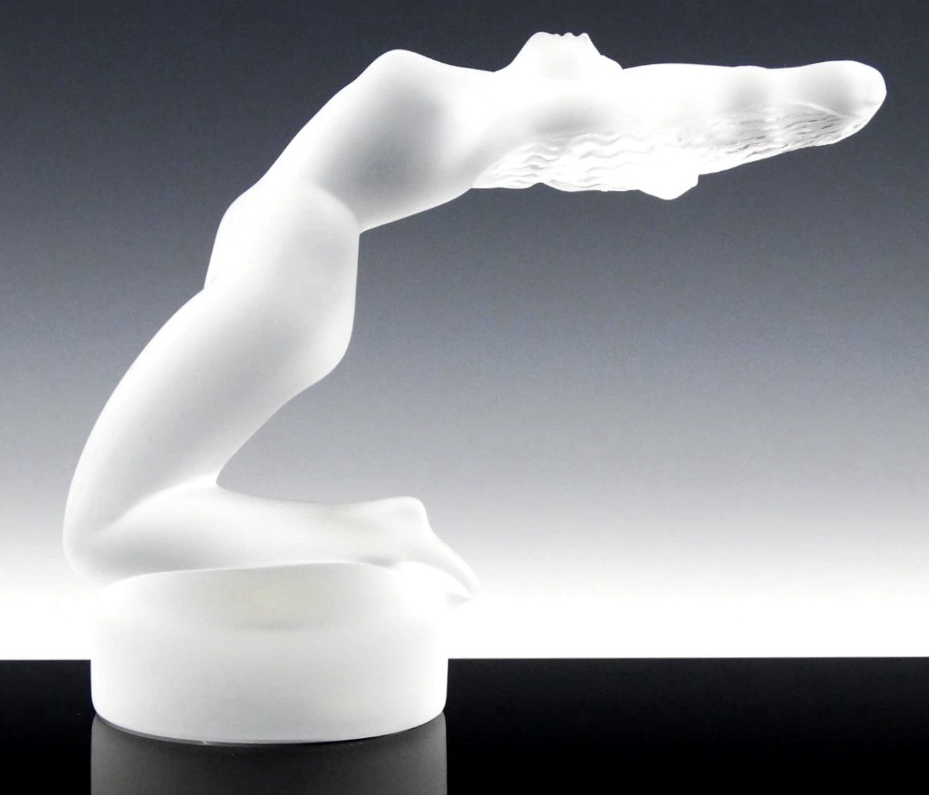 Vintage Lalique France Crystal Figurine Sculpture #11809 CHRYSIS NUDE WOMAN Mint Vintage Lalique France Crystal Figurine Sculpture #11809 CHRYSIS NUDE WOMAN Mint
